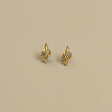 Kinn - Vintage 18k Croissant Diamond Earrings