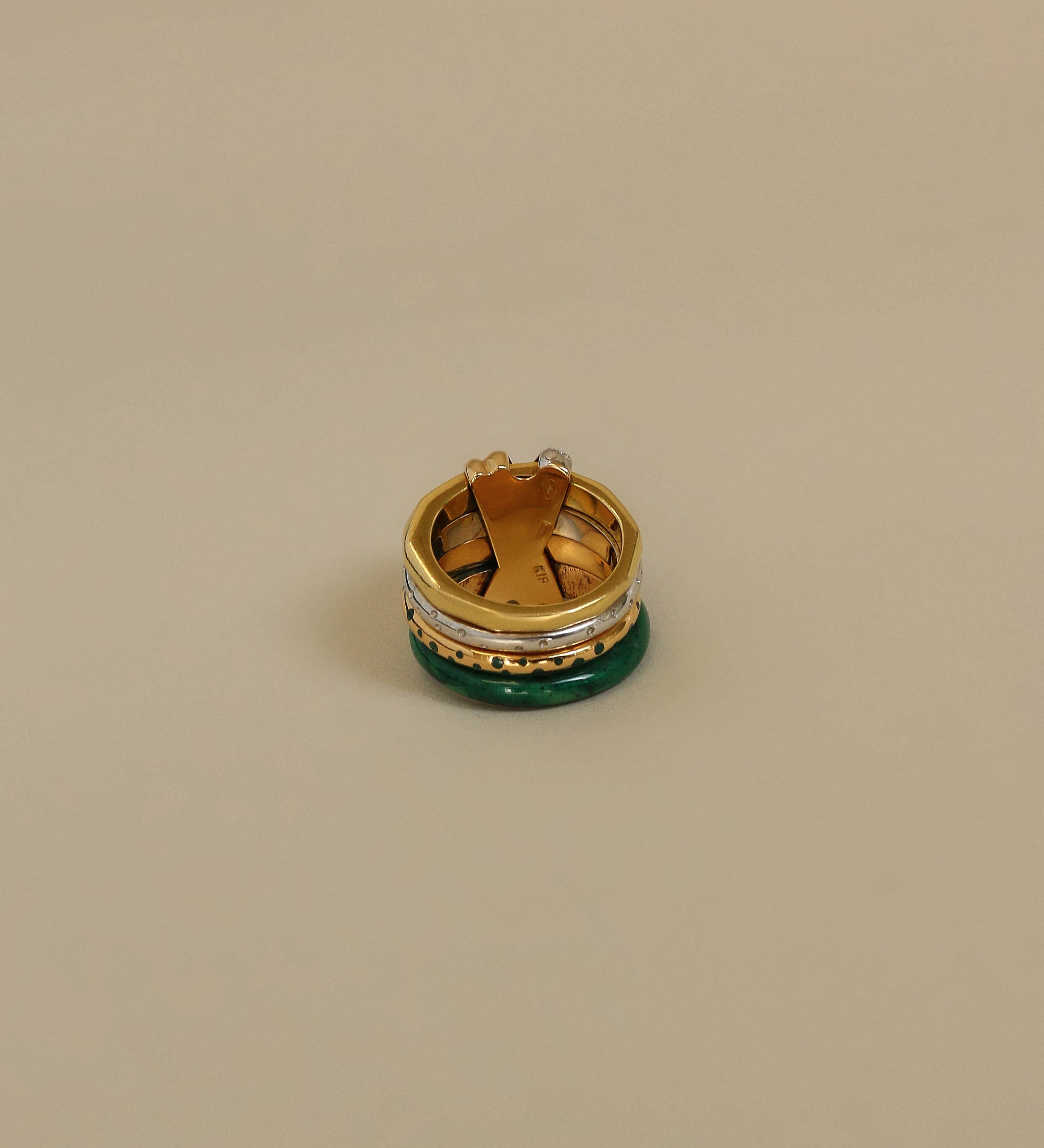 Kinn - Vintage 4 Ridge X Ring 18k