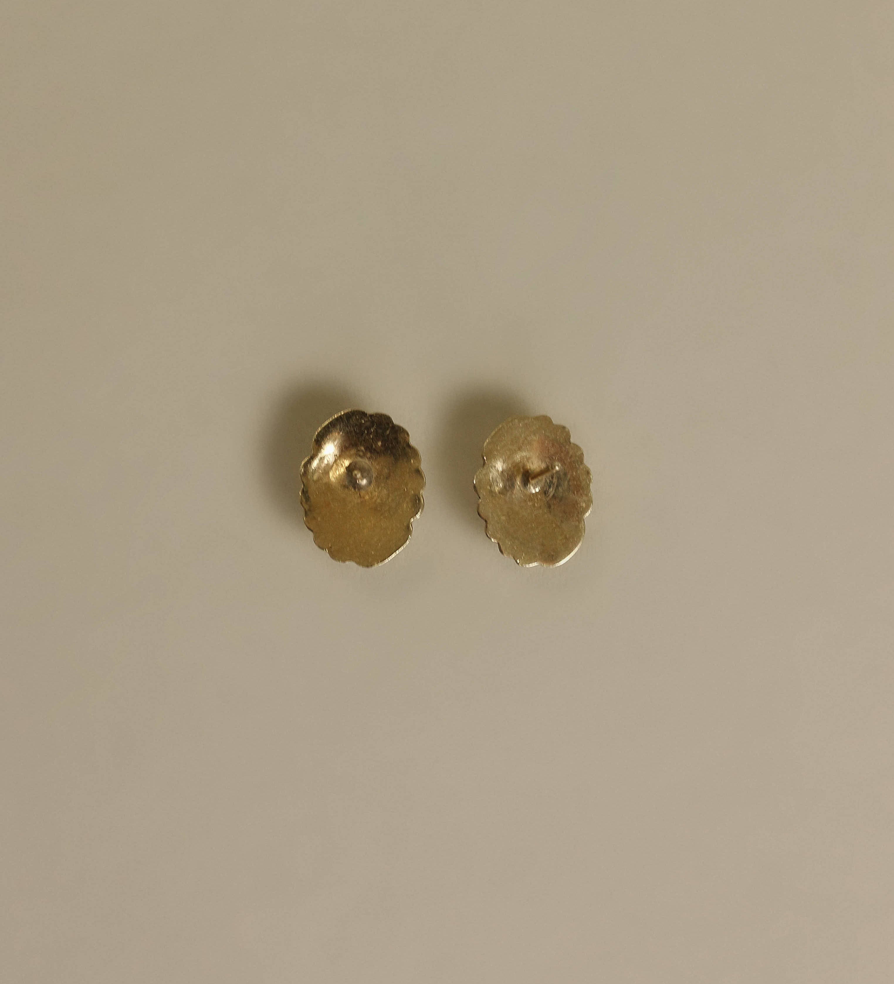 Kinn - Vintage Croissant Earrings