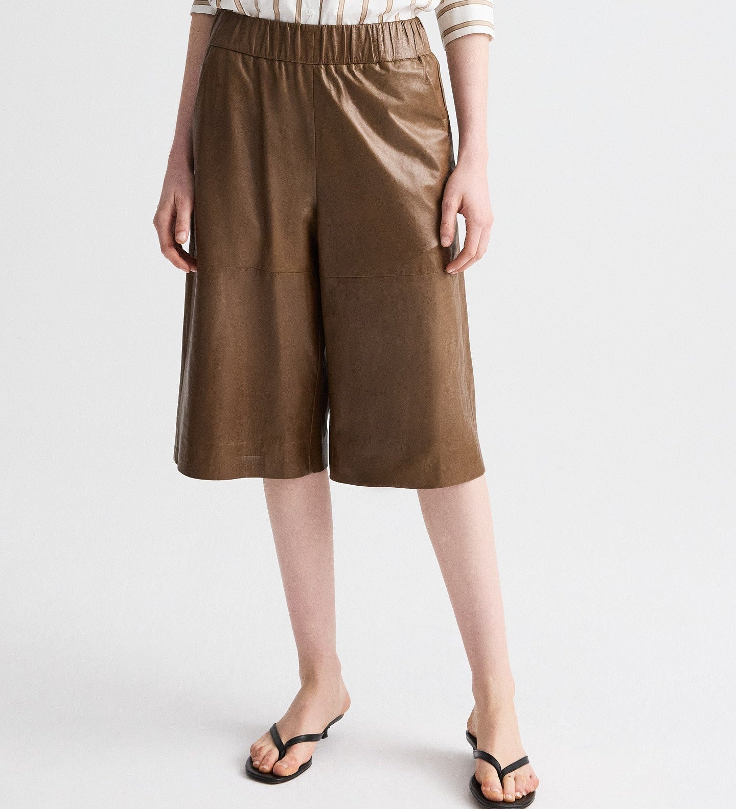 TWP - Leather Pull on Cropped Pant in Paper Leather