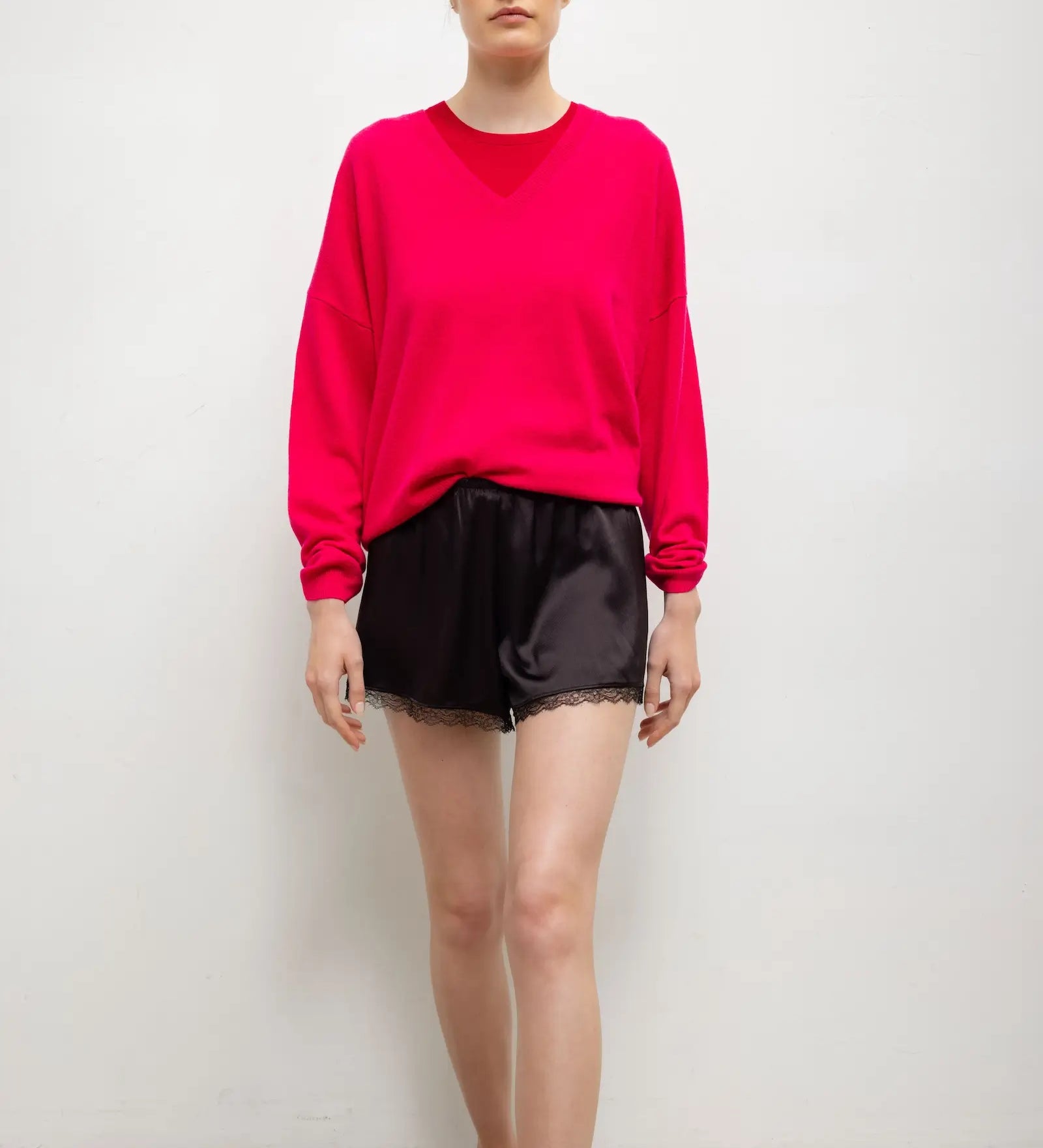 Leset - Barb Lace Short