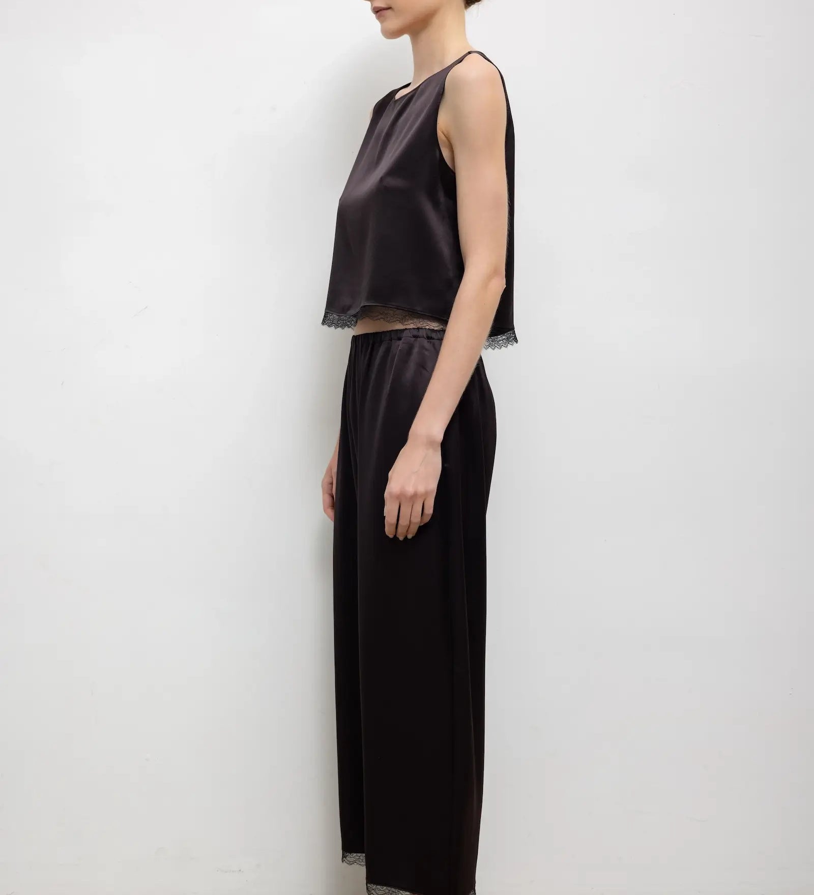 Leset - Pre - Order: Barb Lace Crop Pant