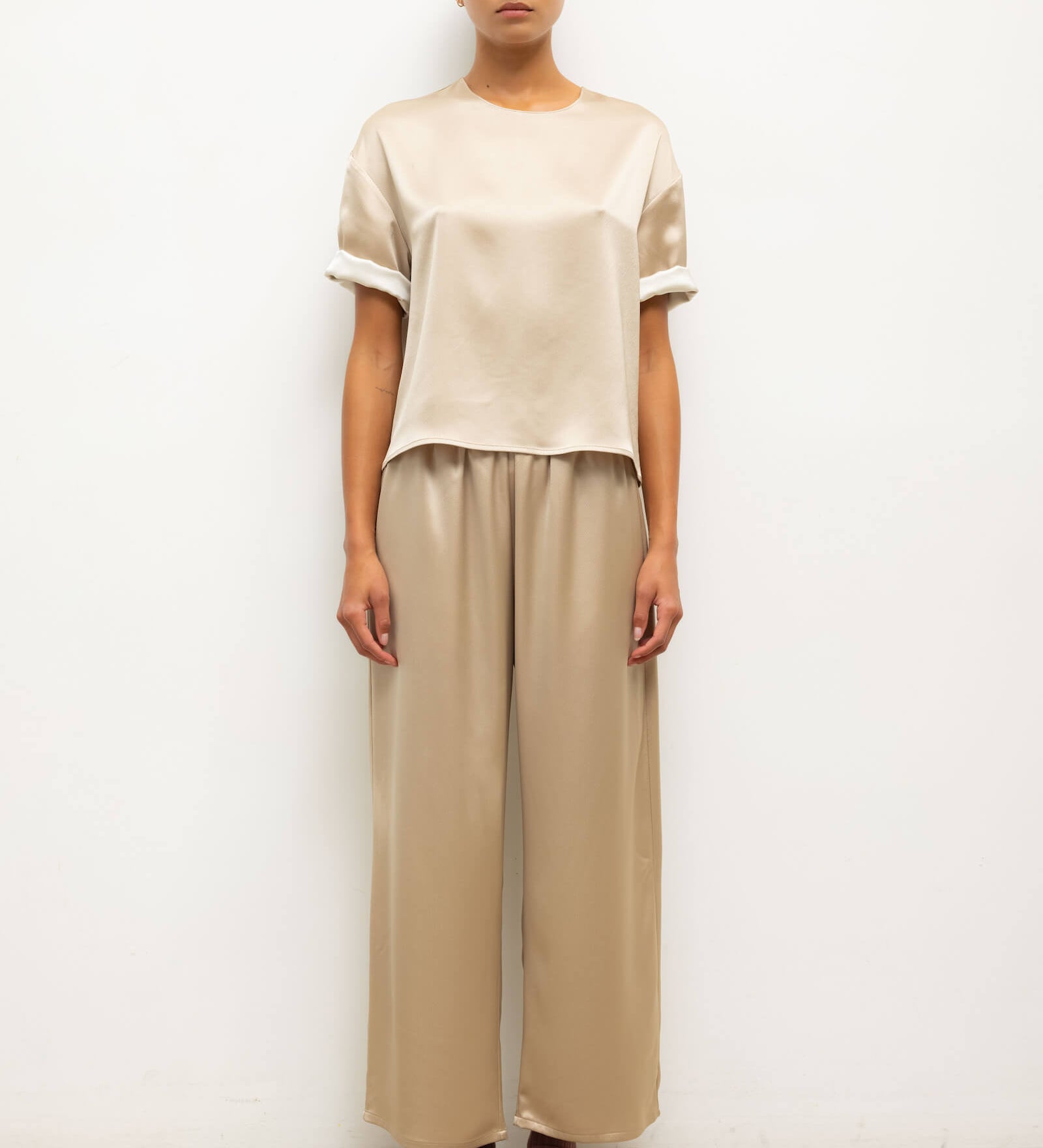 Leset - Barb Contrast Tee