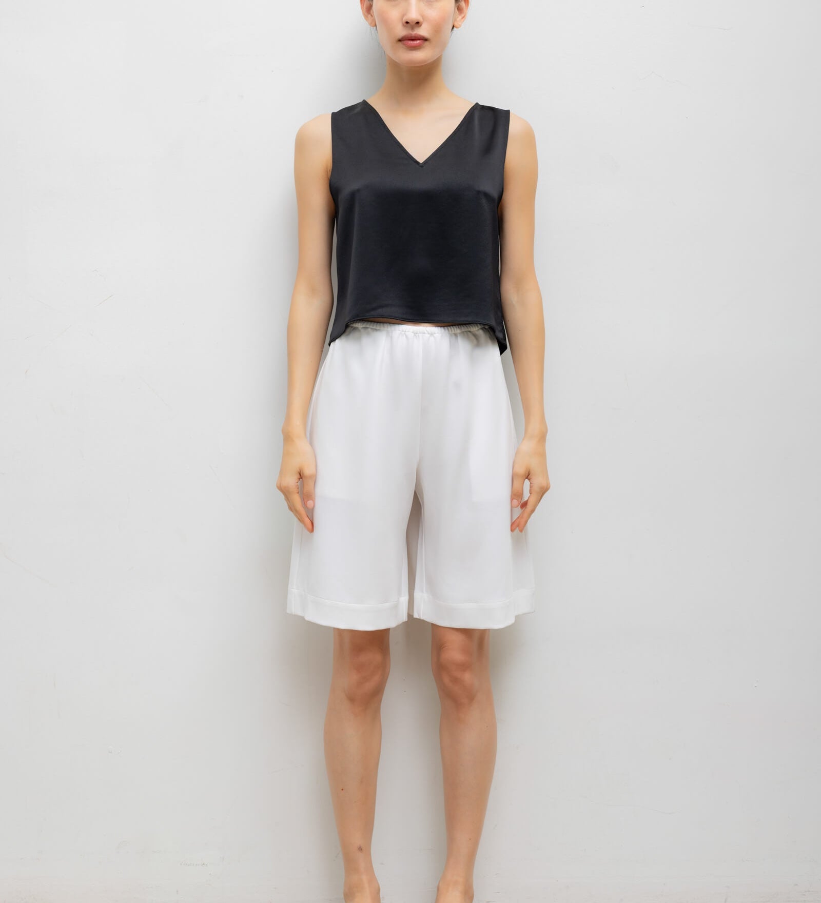 Leset - Barb V Neck Shell