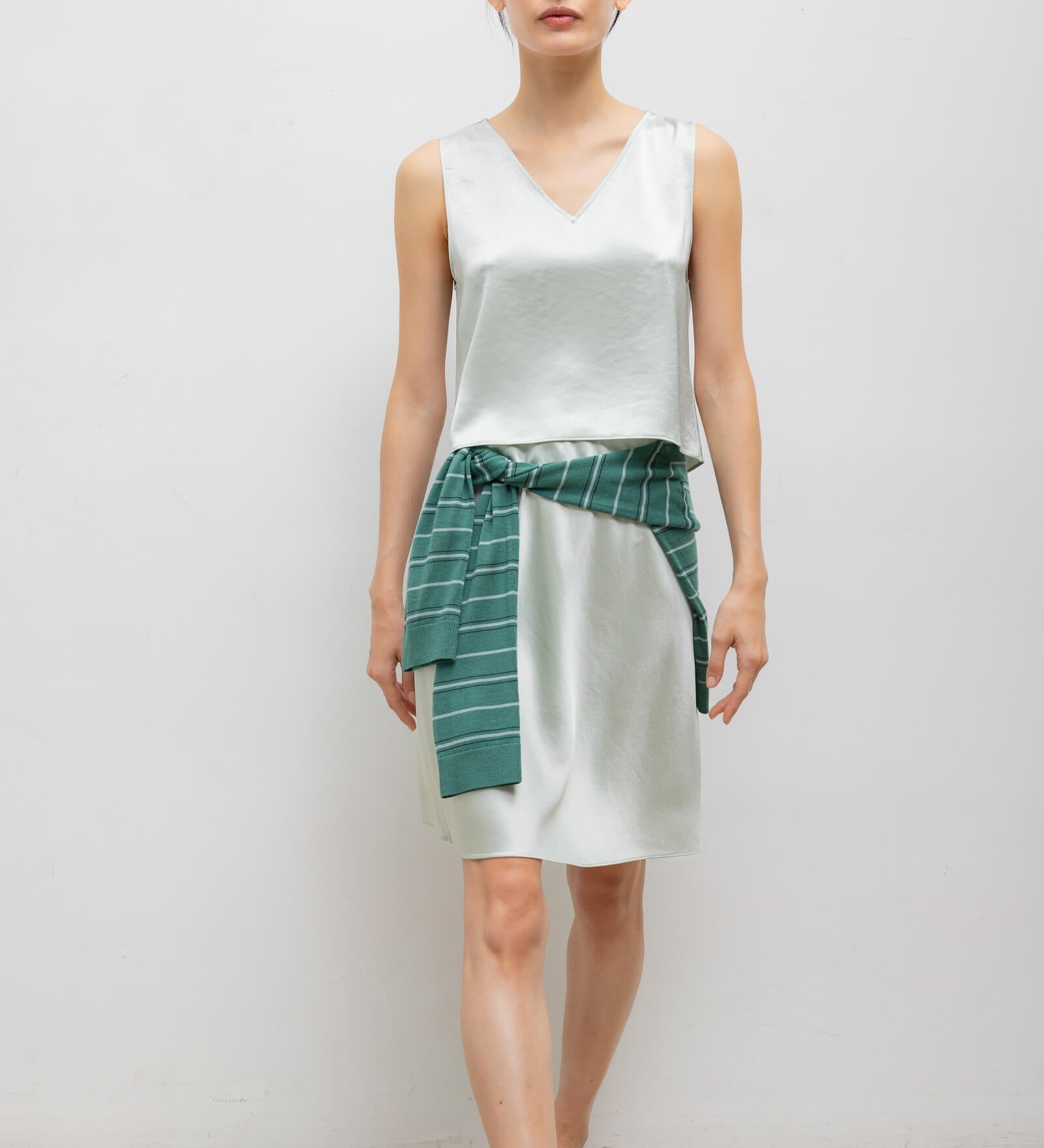 Leset - Barb V Neck Shell