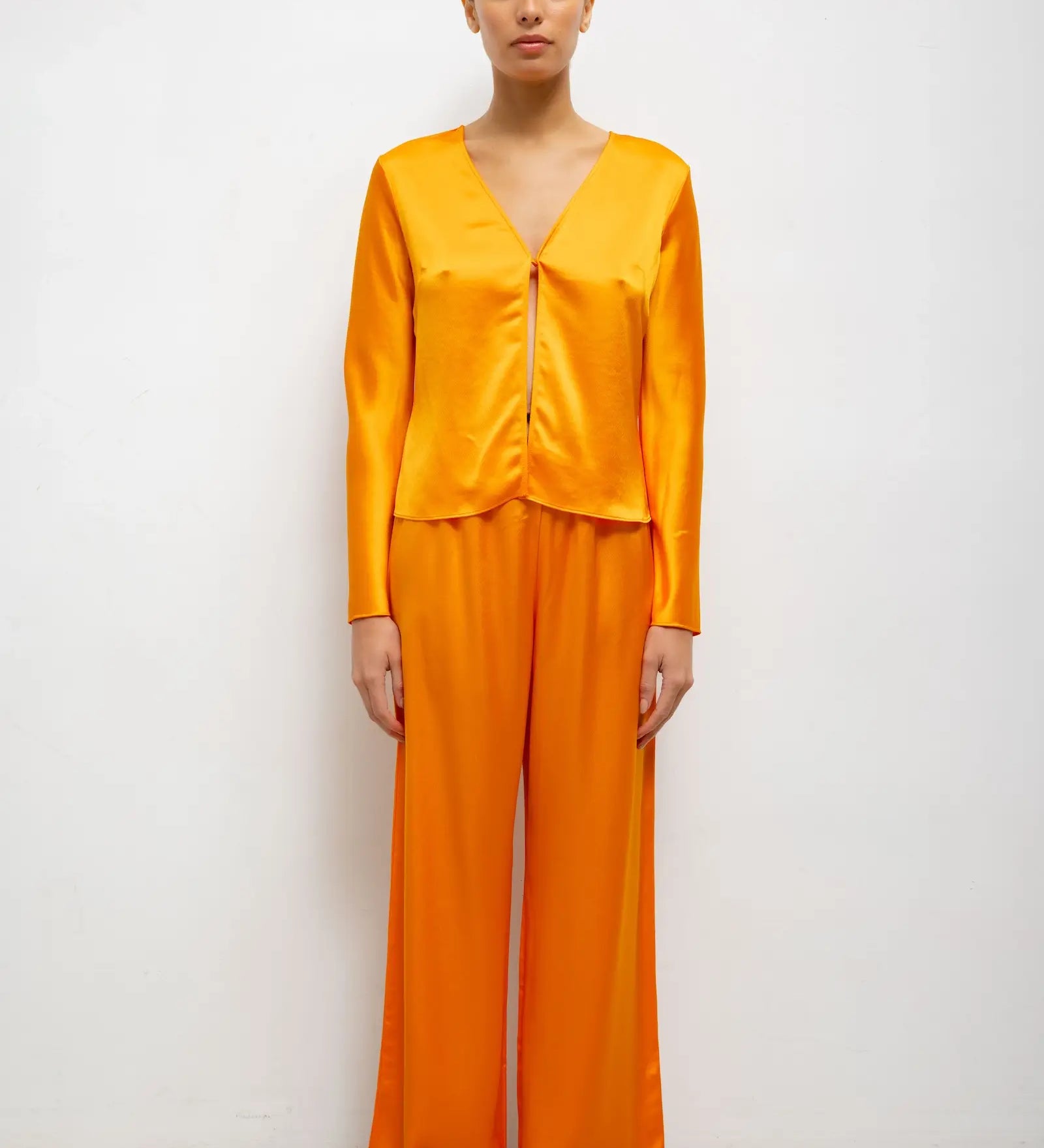Leset - Barb Button Long Sleeve Top