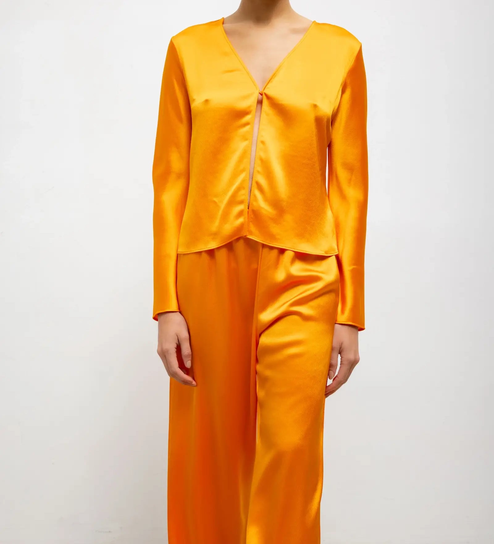 Leset - Barb Button Long Sleeve Top