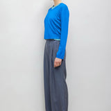 Leset - Pre - Order: James Classic V Neck