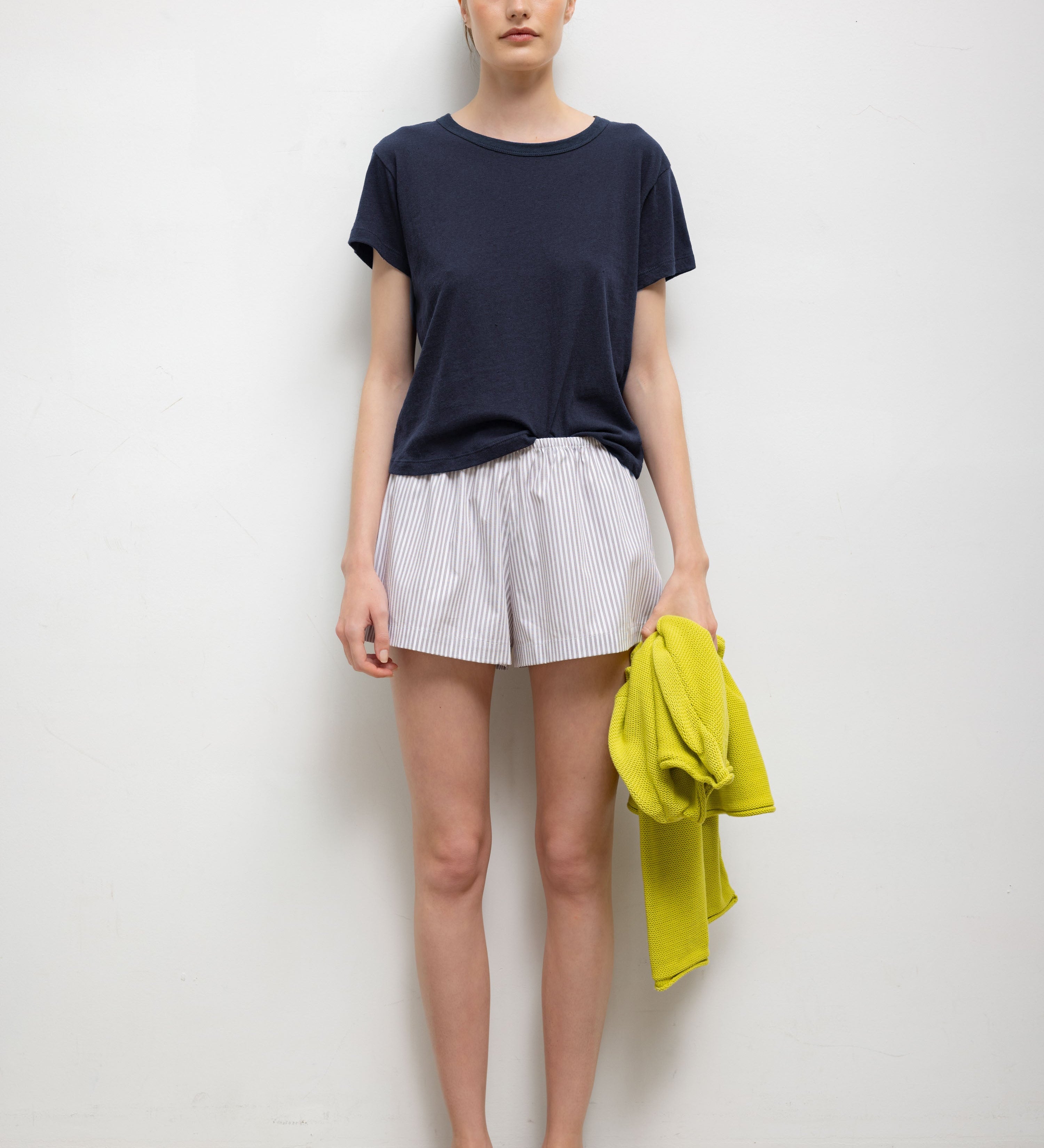 Leset - Laura Margo Tee