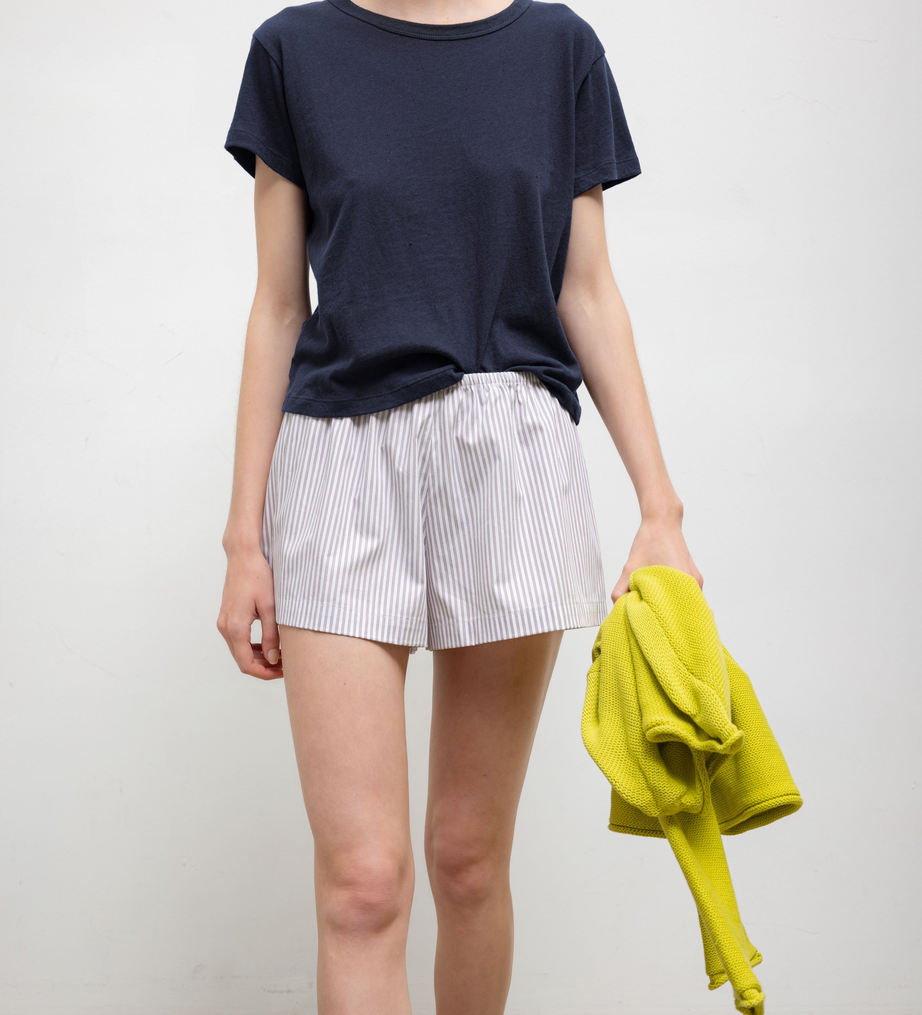 Leset - Laura Margo Tee