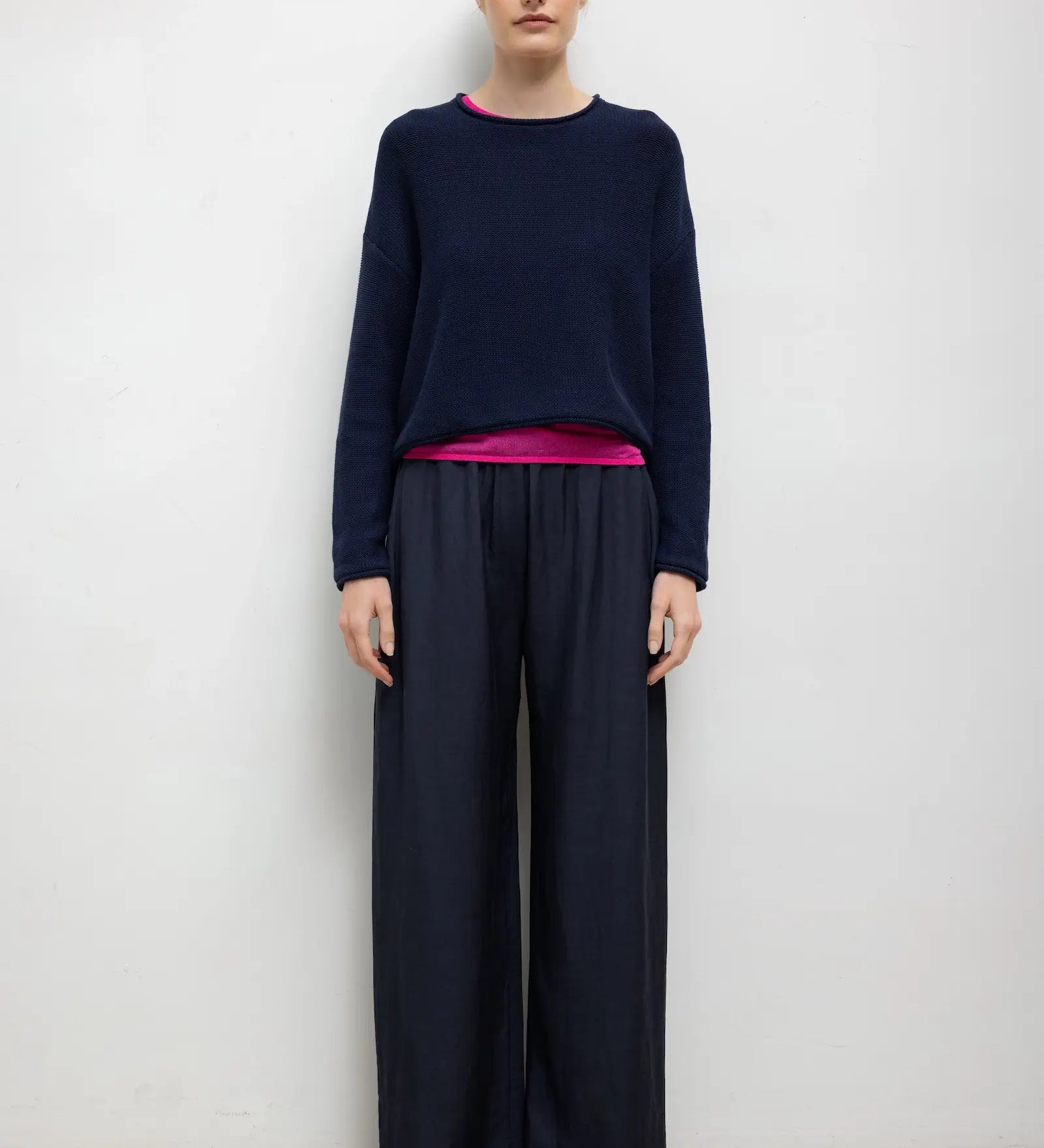 Leset - Pre - Order: Mae Crewneck