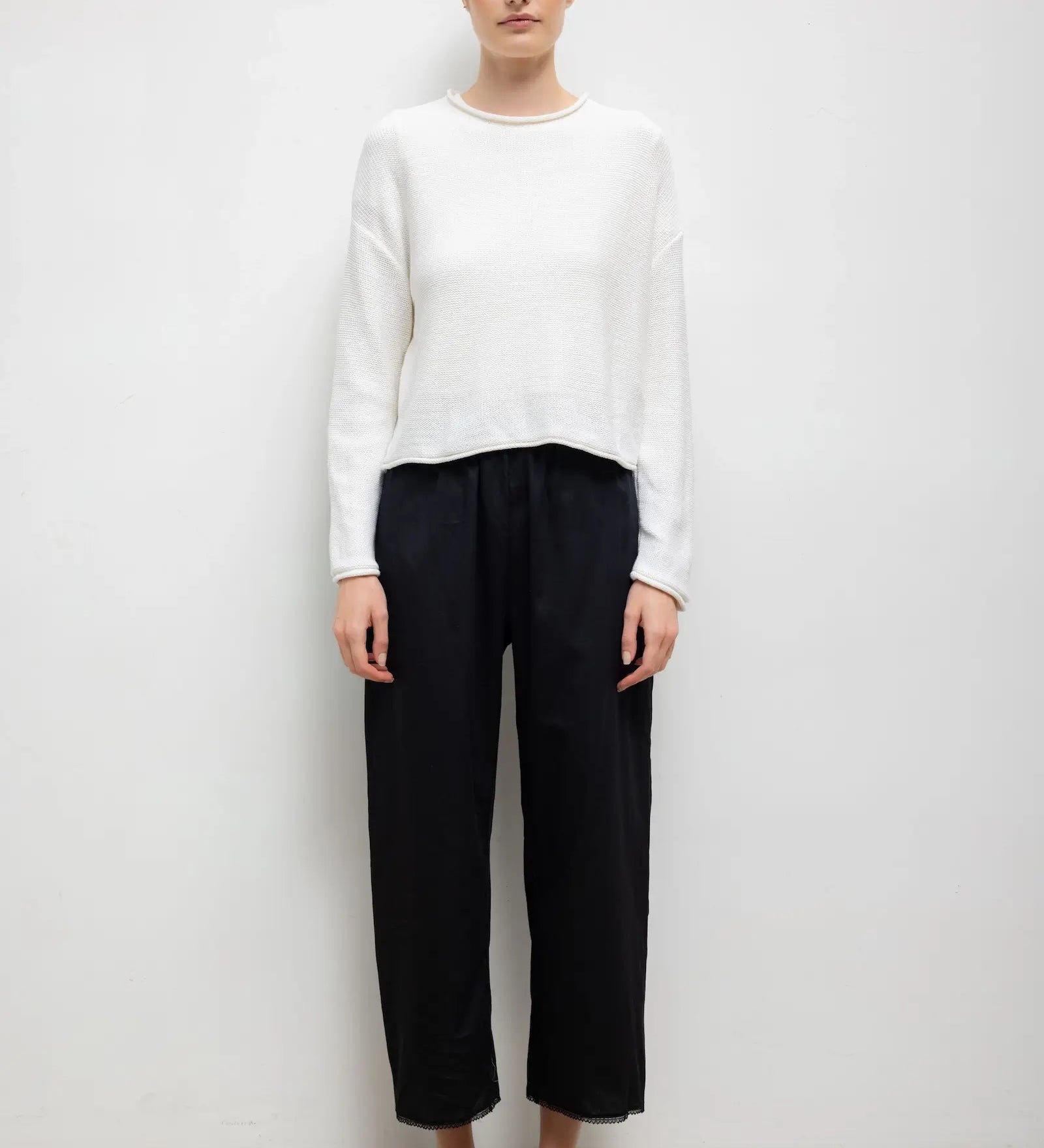 Leset - Mae Crewneck