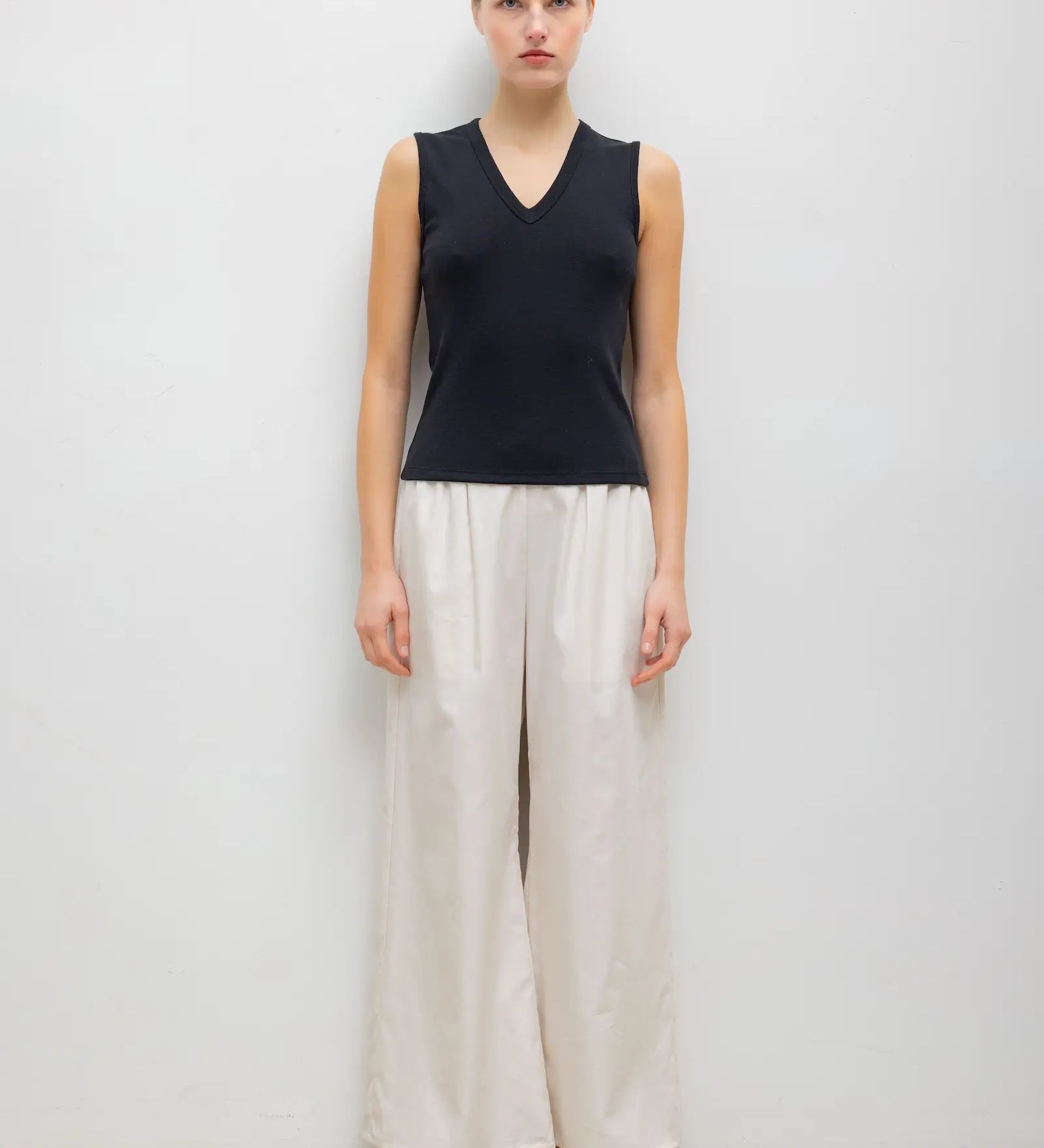 Leset - Nando Sleeveless V Neck