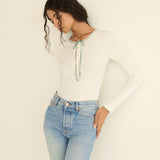 DOEN - LIDIE TEE - - SALT WITH CLOUD BLUE RIBBON