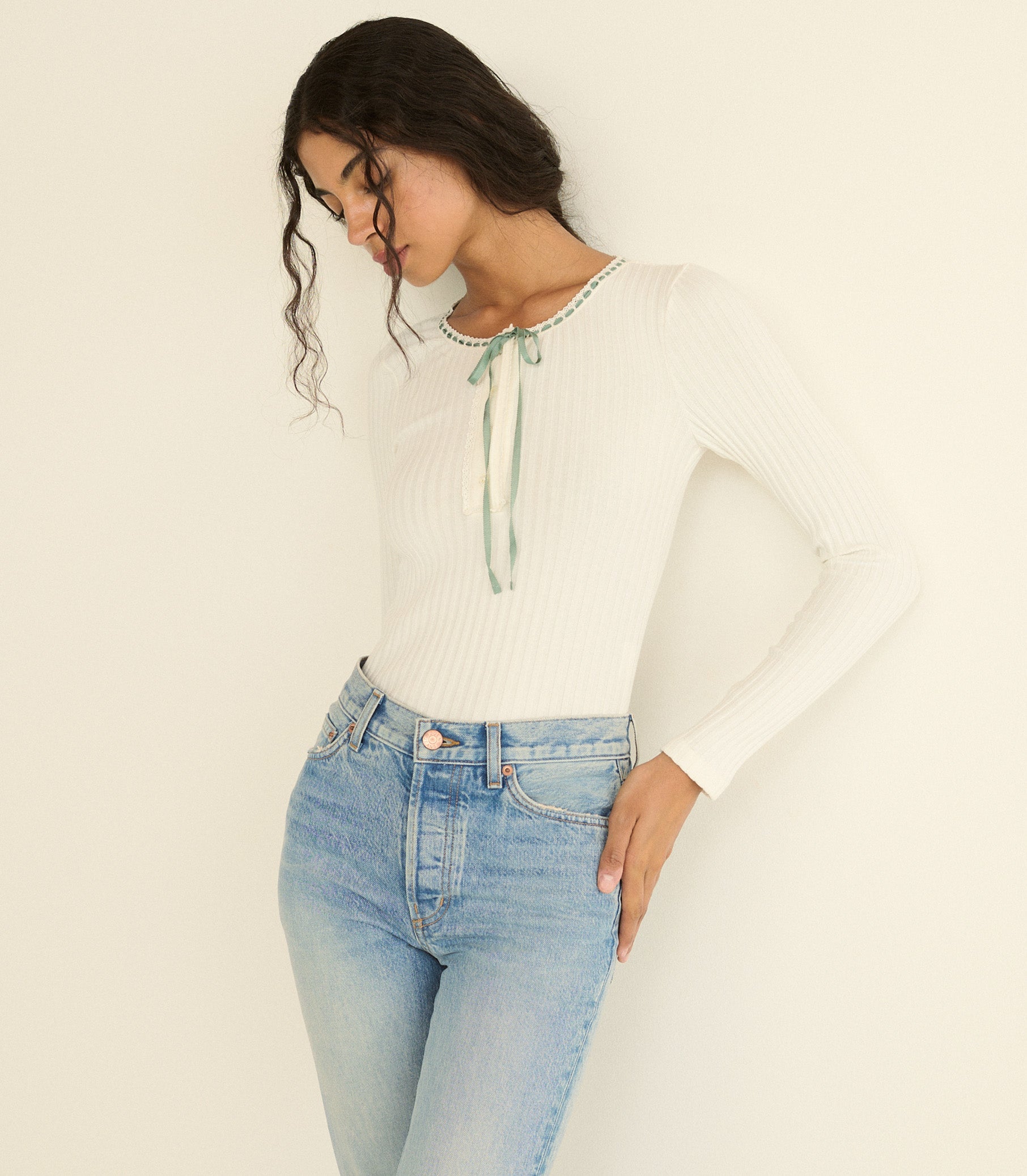 DOEN - LIDIE TEE - - SALT WITH CLOUD BLUE RIBBON