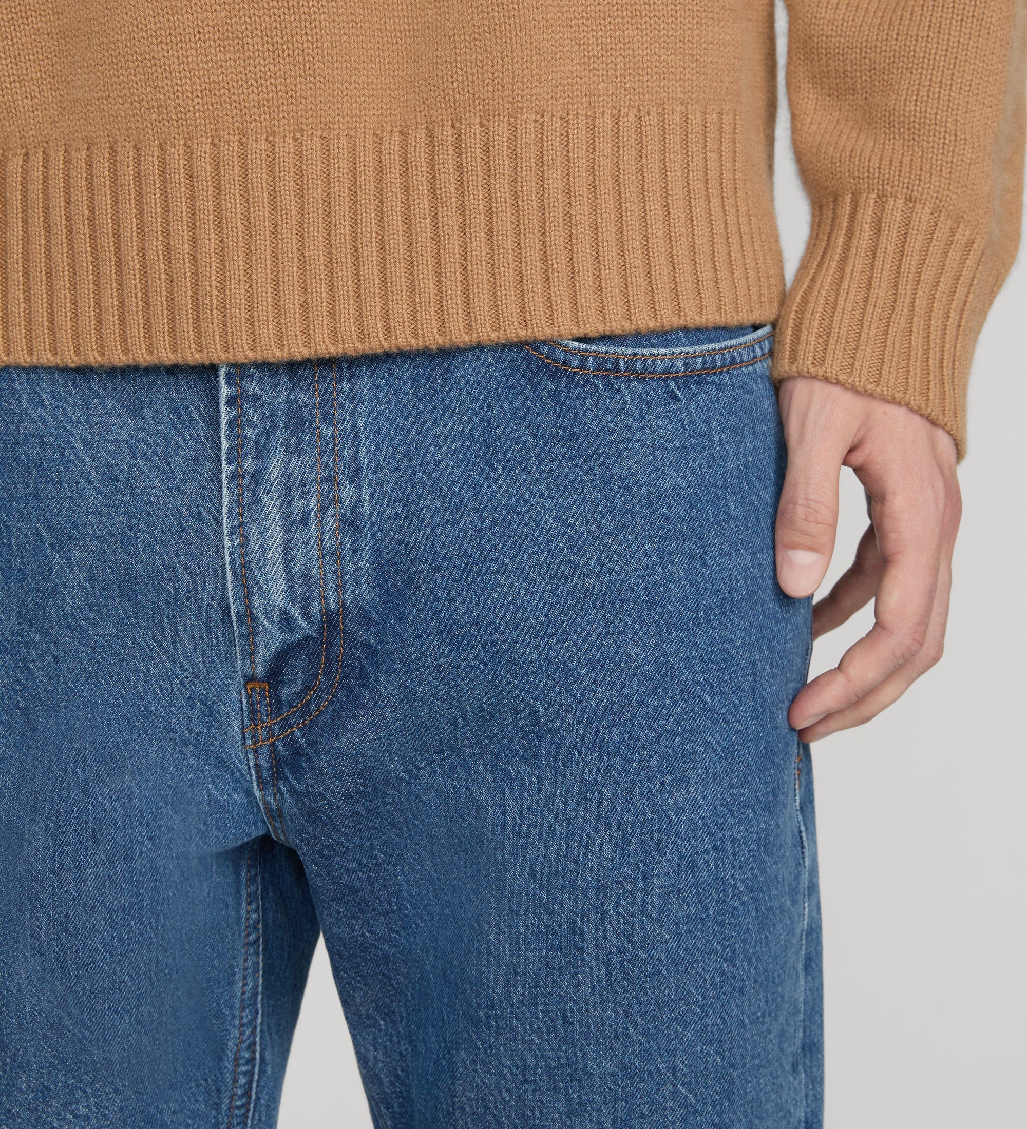 FRAME - Bootcut Jean