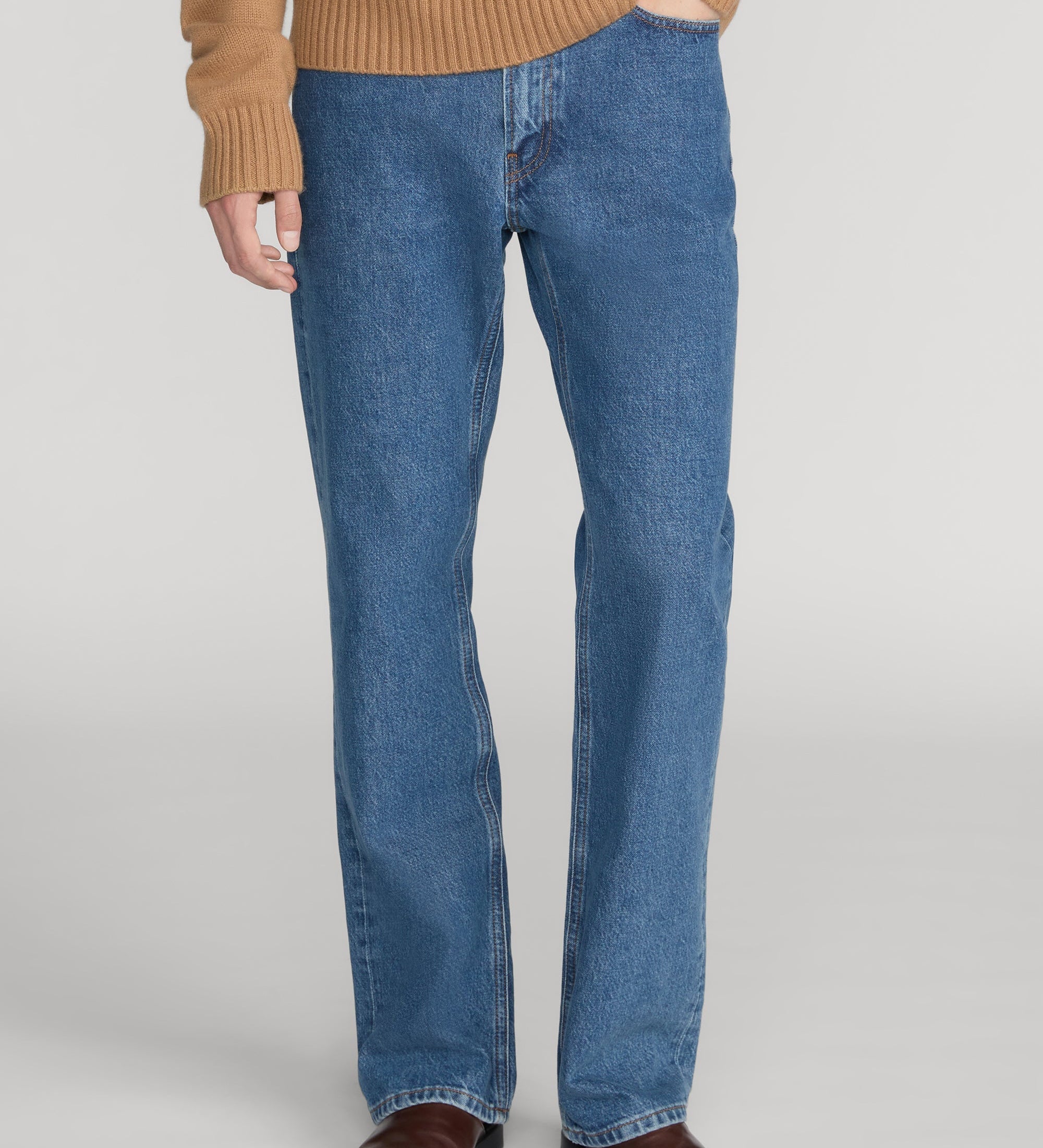 FRAME - Bootcut Jean