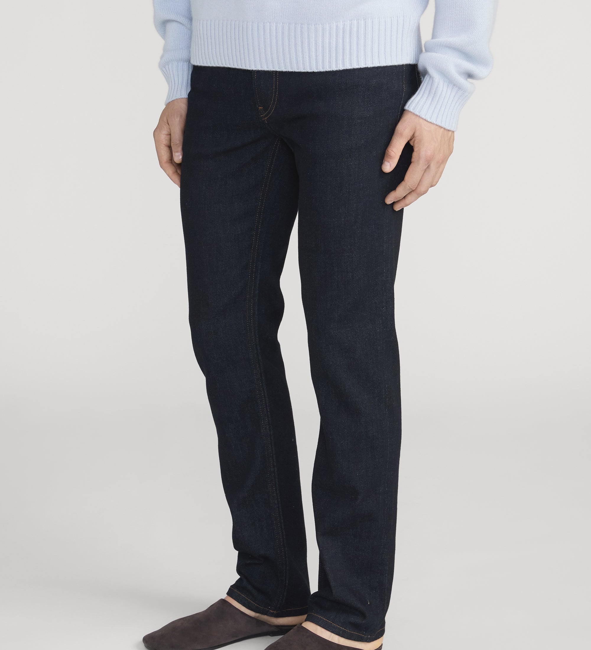 FRAME - Modern Straight