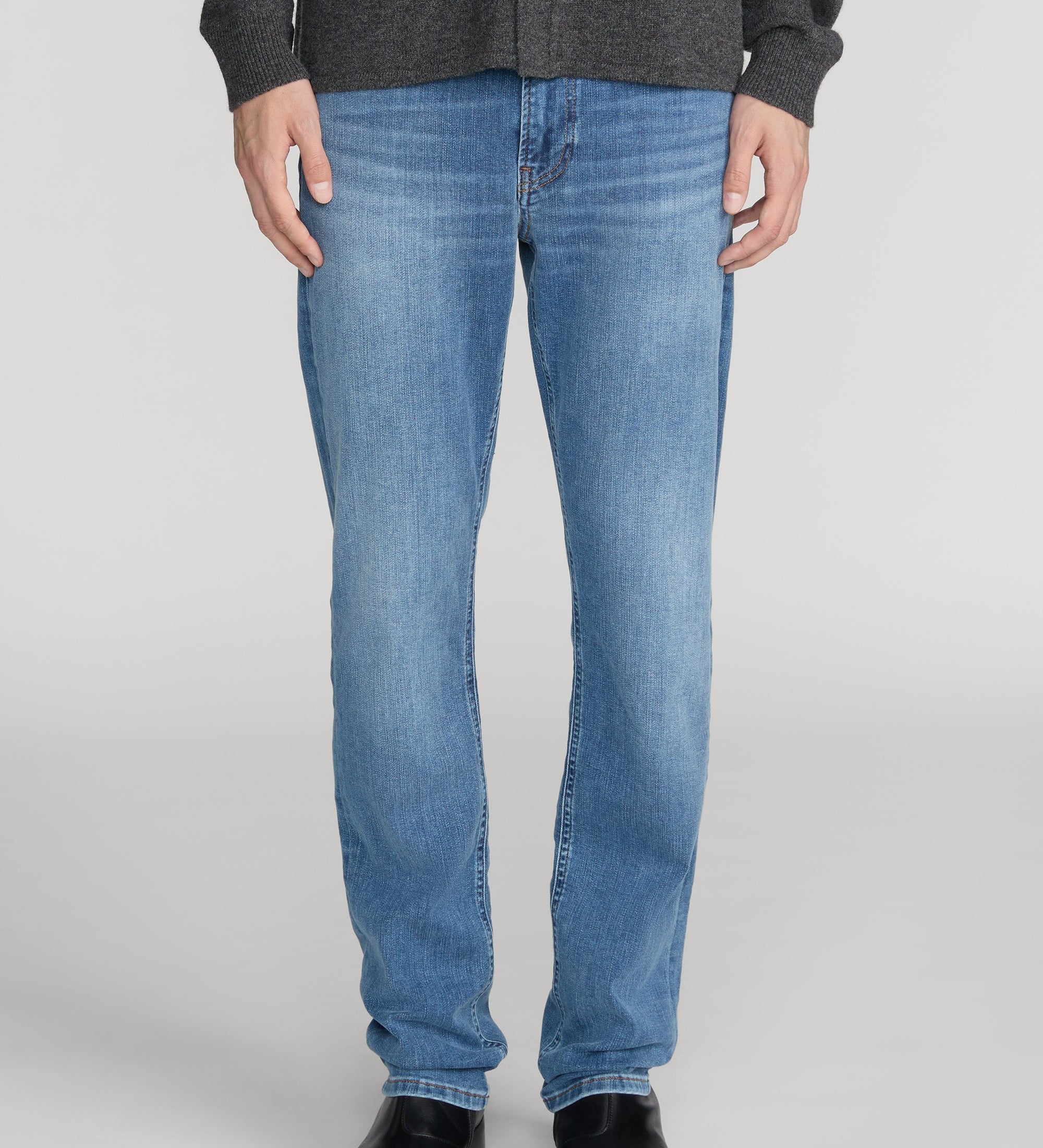 FRAME - Modern Straight