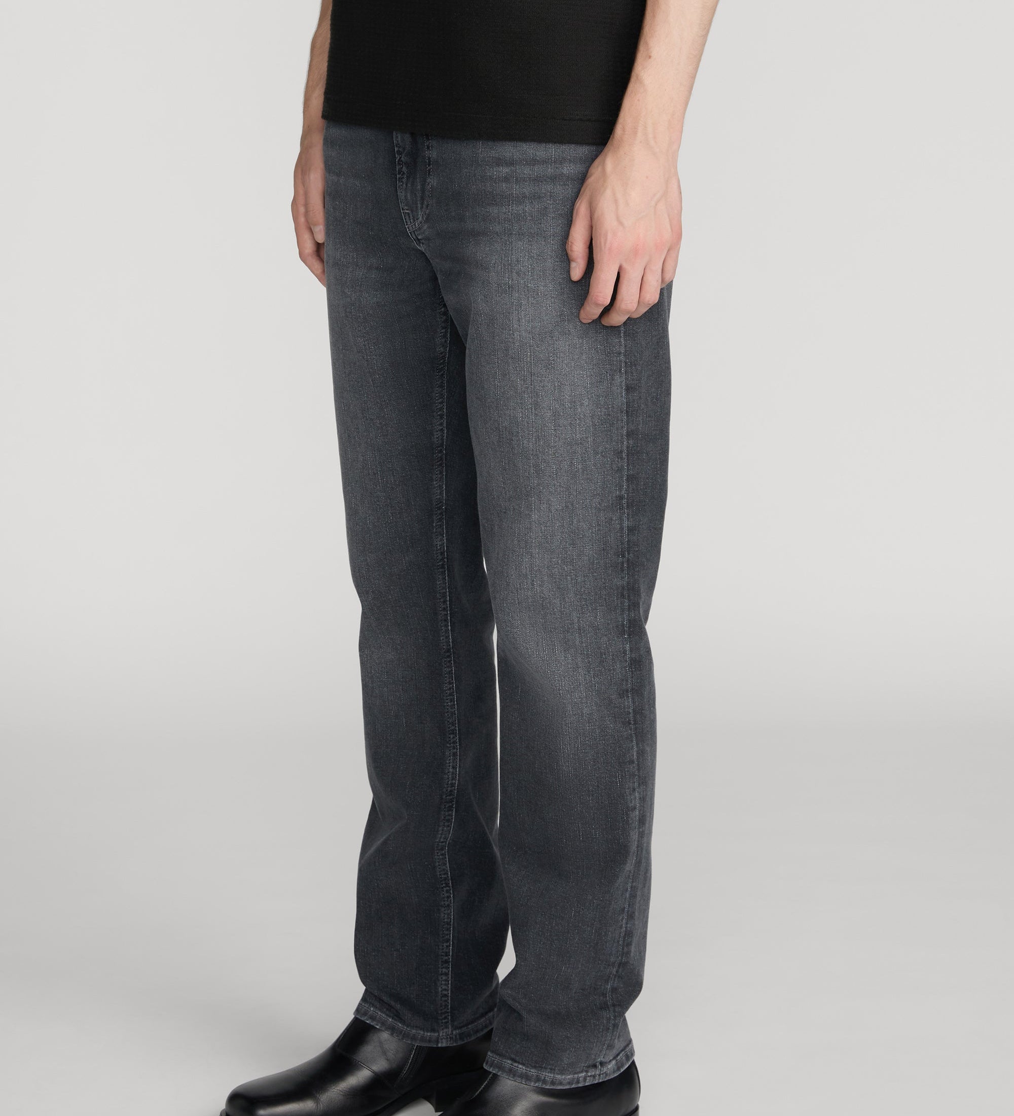 FRAME - Modern Straight