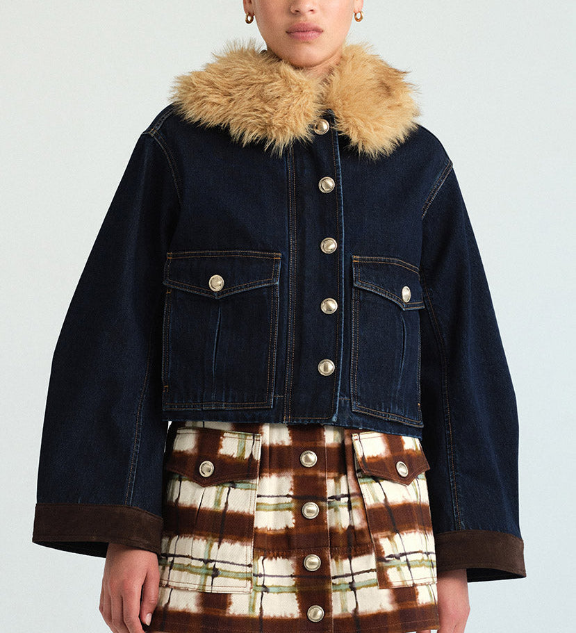 Cara Cara - Stirling Collar