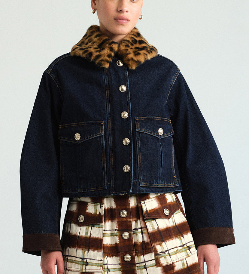 Cara Cara - Stirling Collar