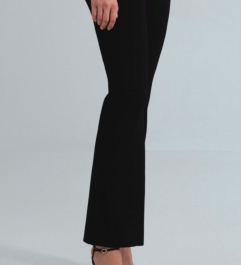 Cara Cara - Bernadette Pant