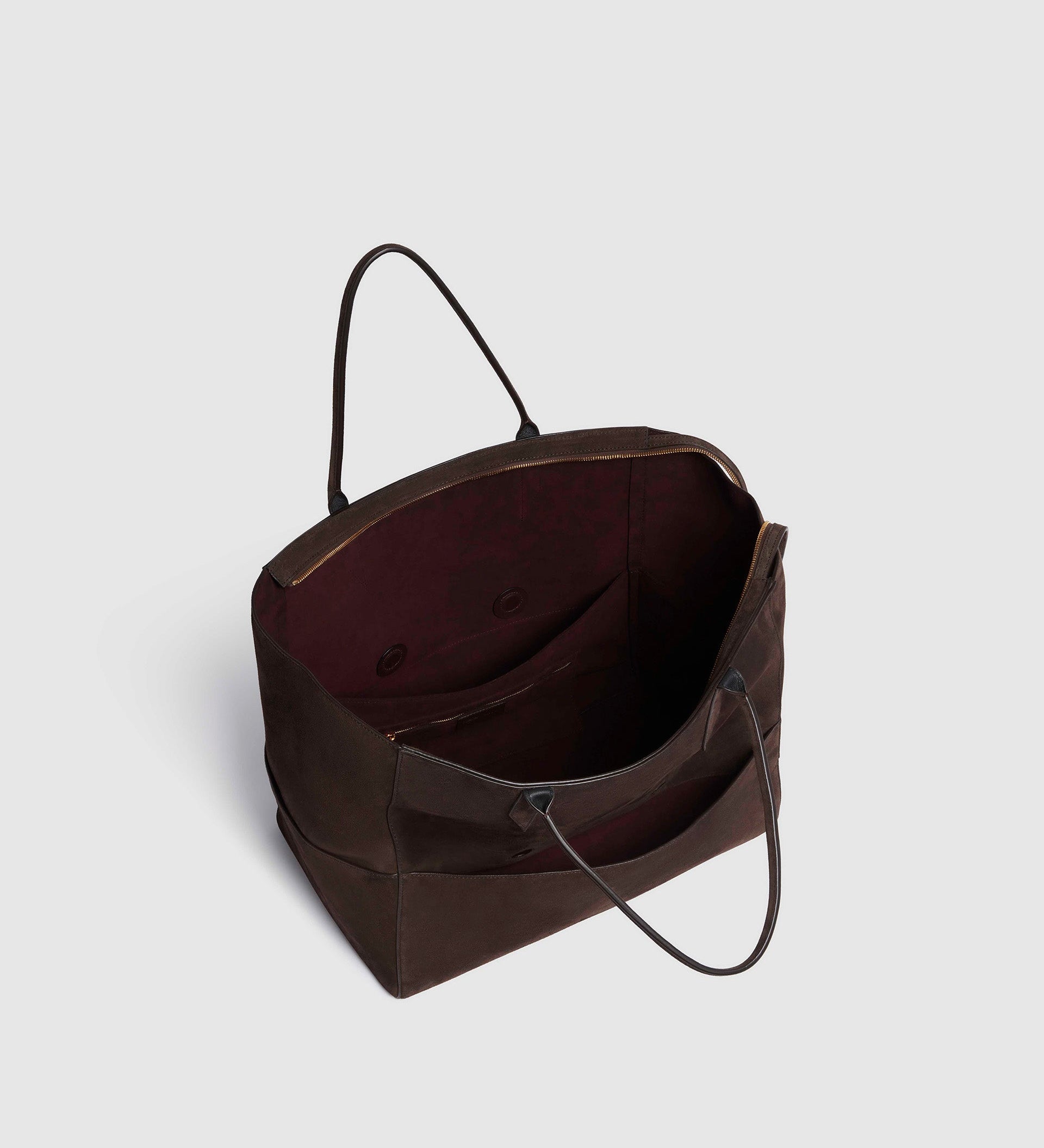 Metier - Incognito 42 Suede Chocolate