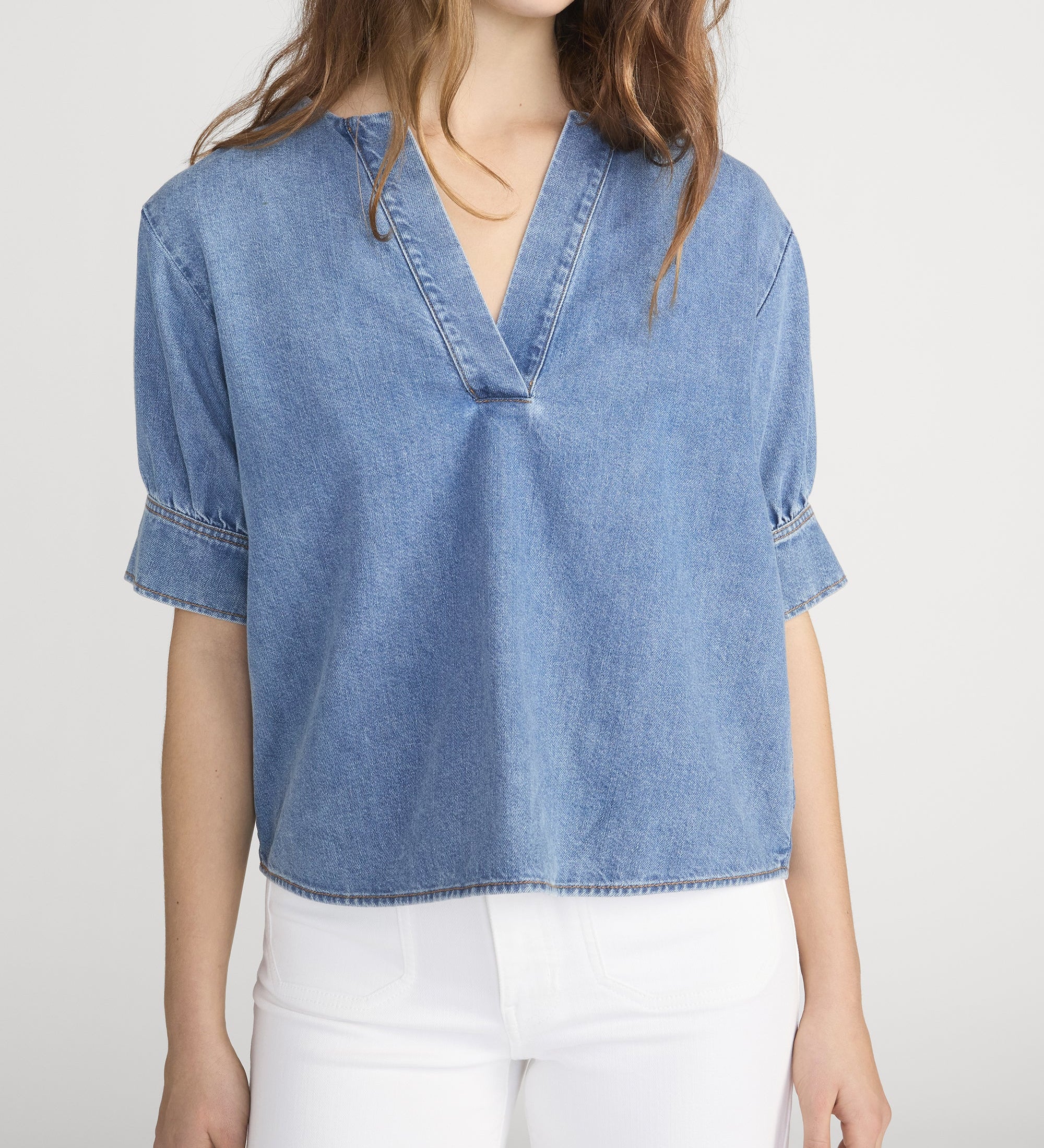 FRAME - The Denim V - neck Popover Top