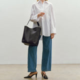 Métier - Twist 26 Supple Calfskin Black