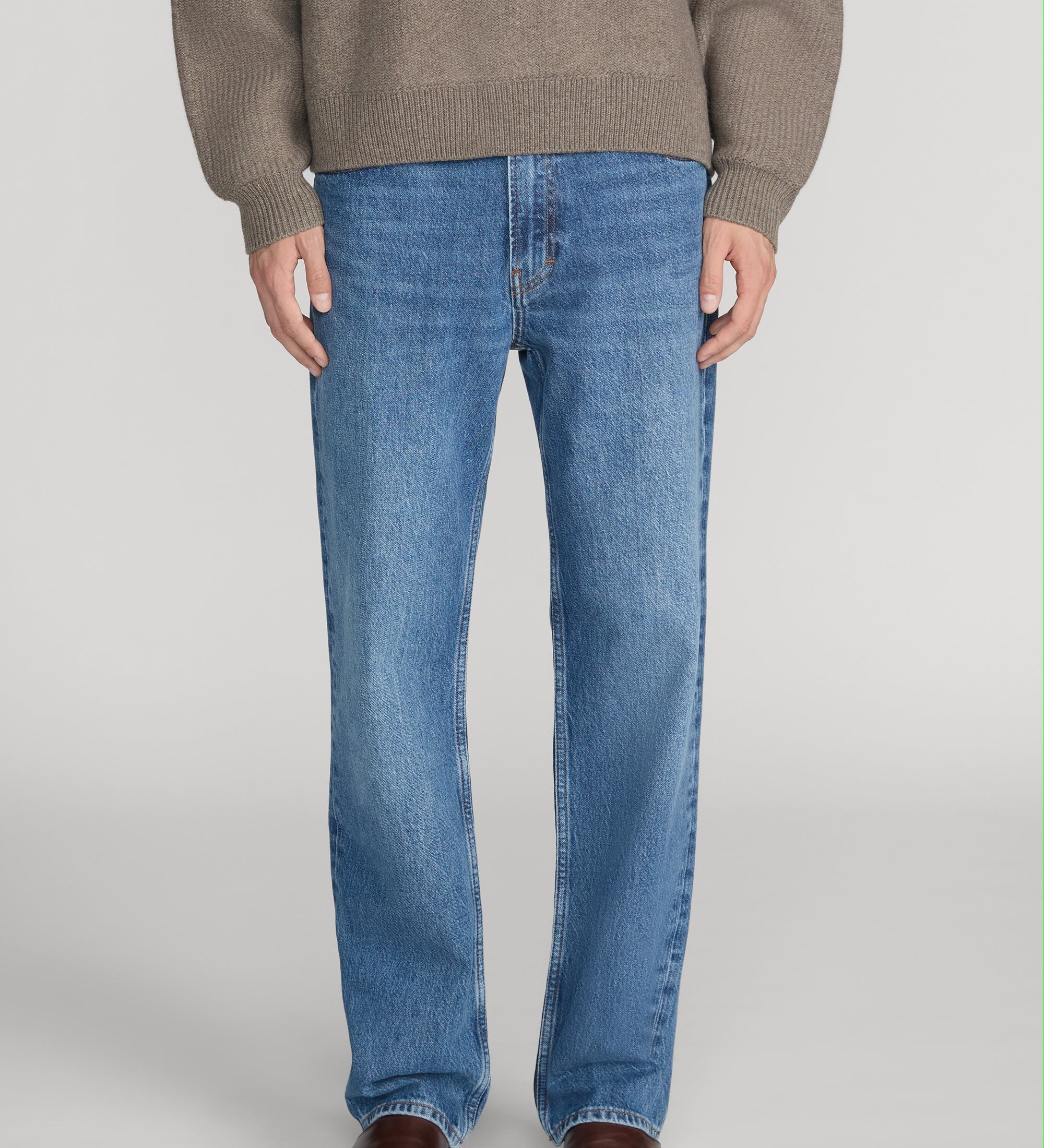 FRAME - Relaxed Jean