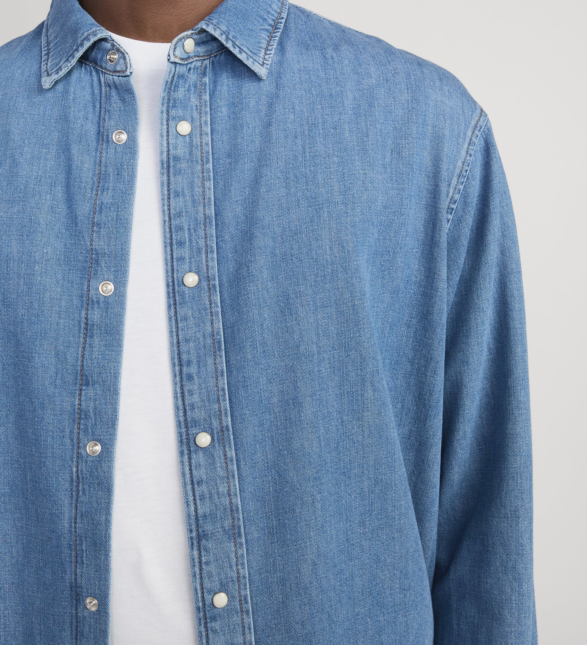 FRAME - Classic Denim Shirt