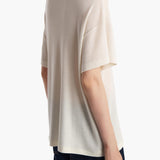 Khaite - Maeve T-Shirt in Cream Cashmere Jersey