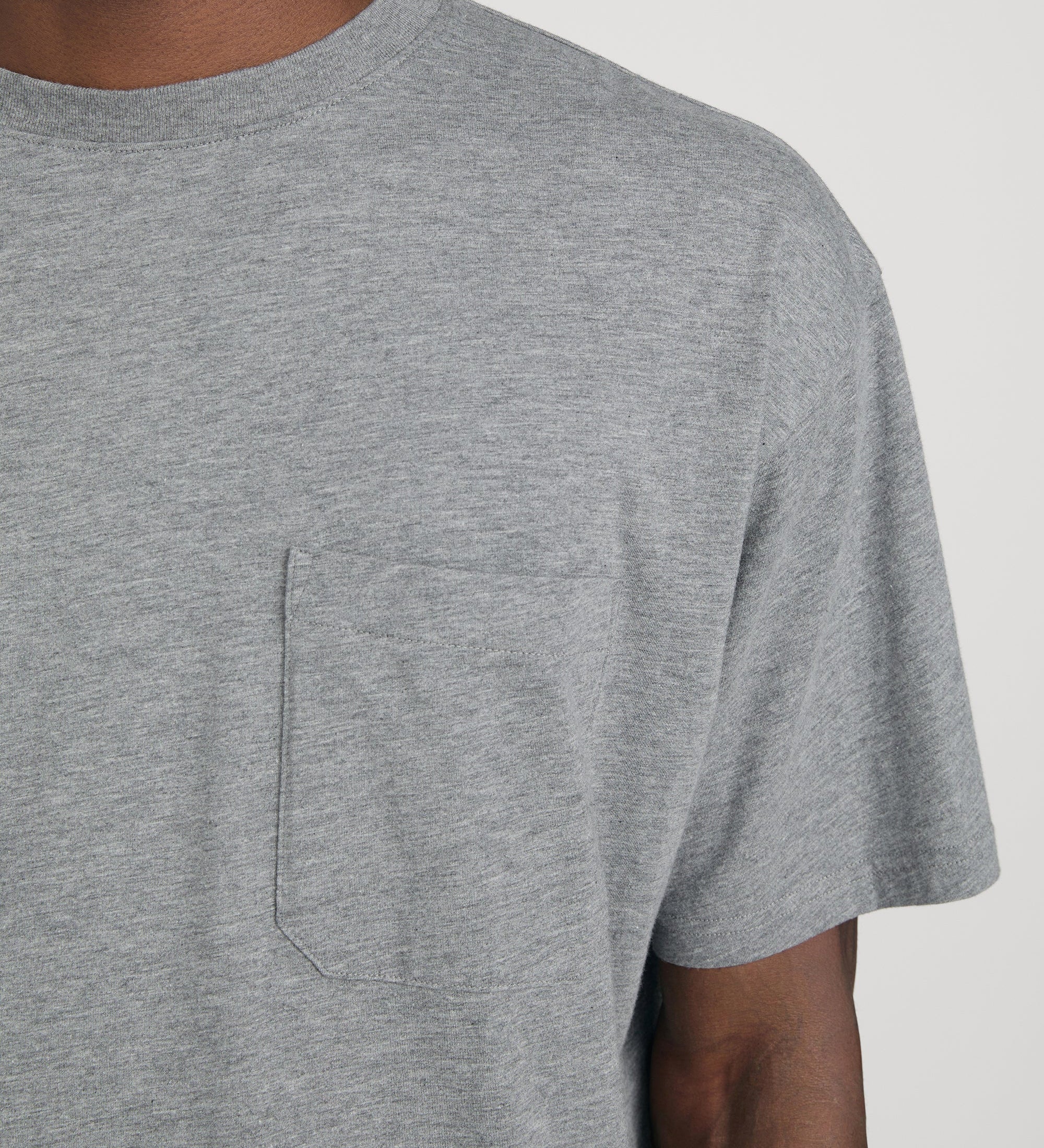 FRAME - Relaxed Pocket Tee