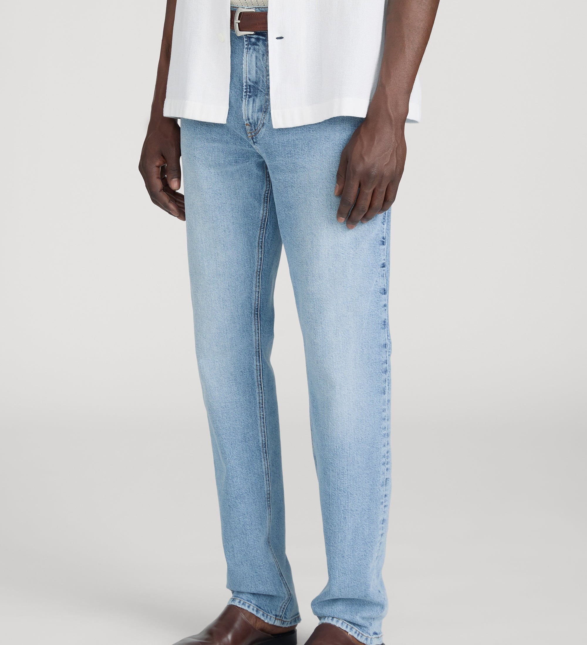 FRAME - Modern Straight