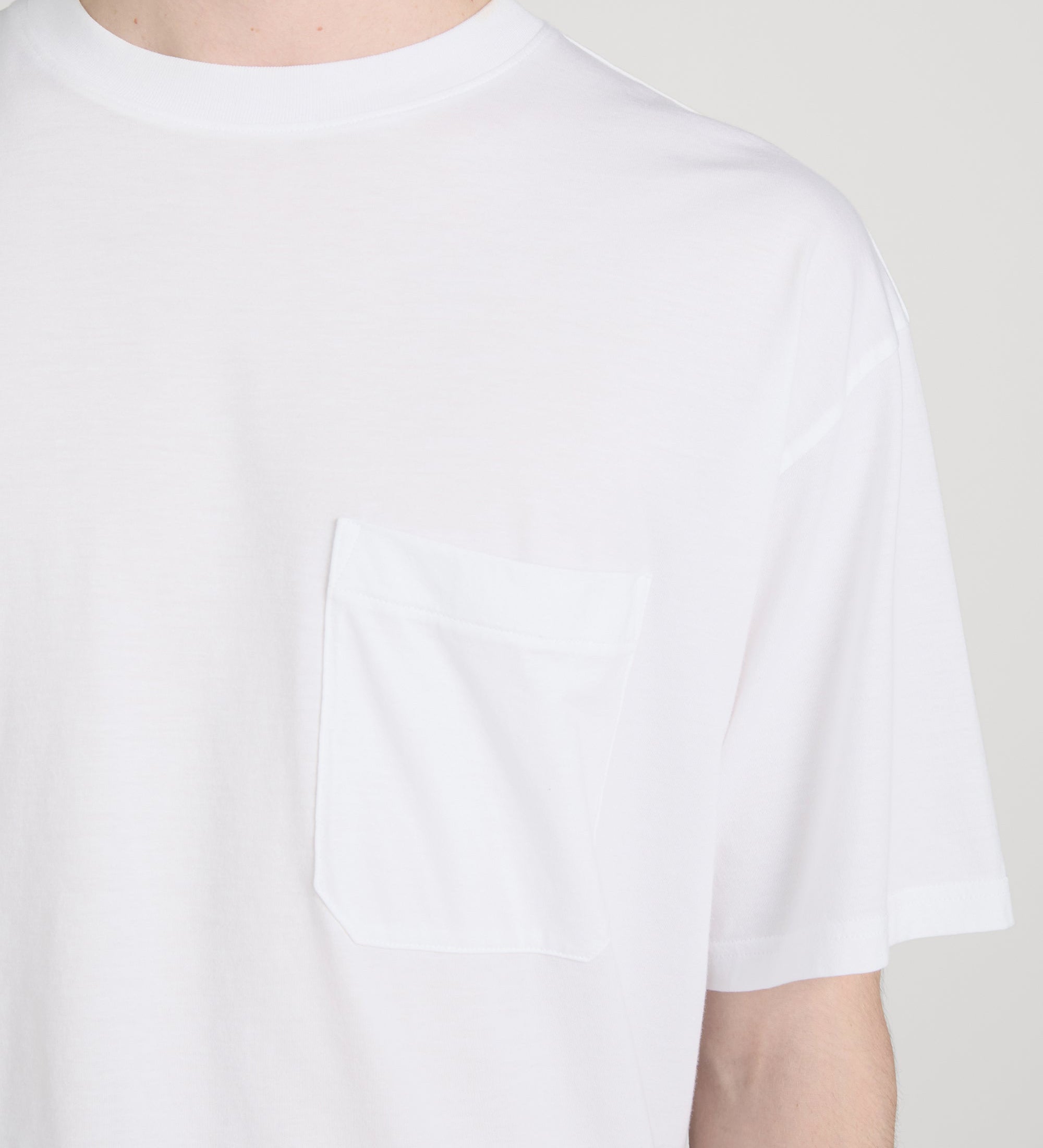 FRAME - Relaxed Pocket Tee