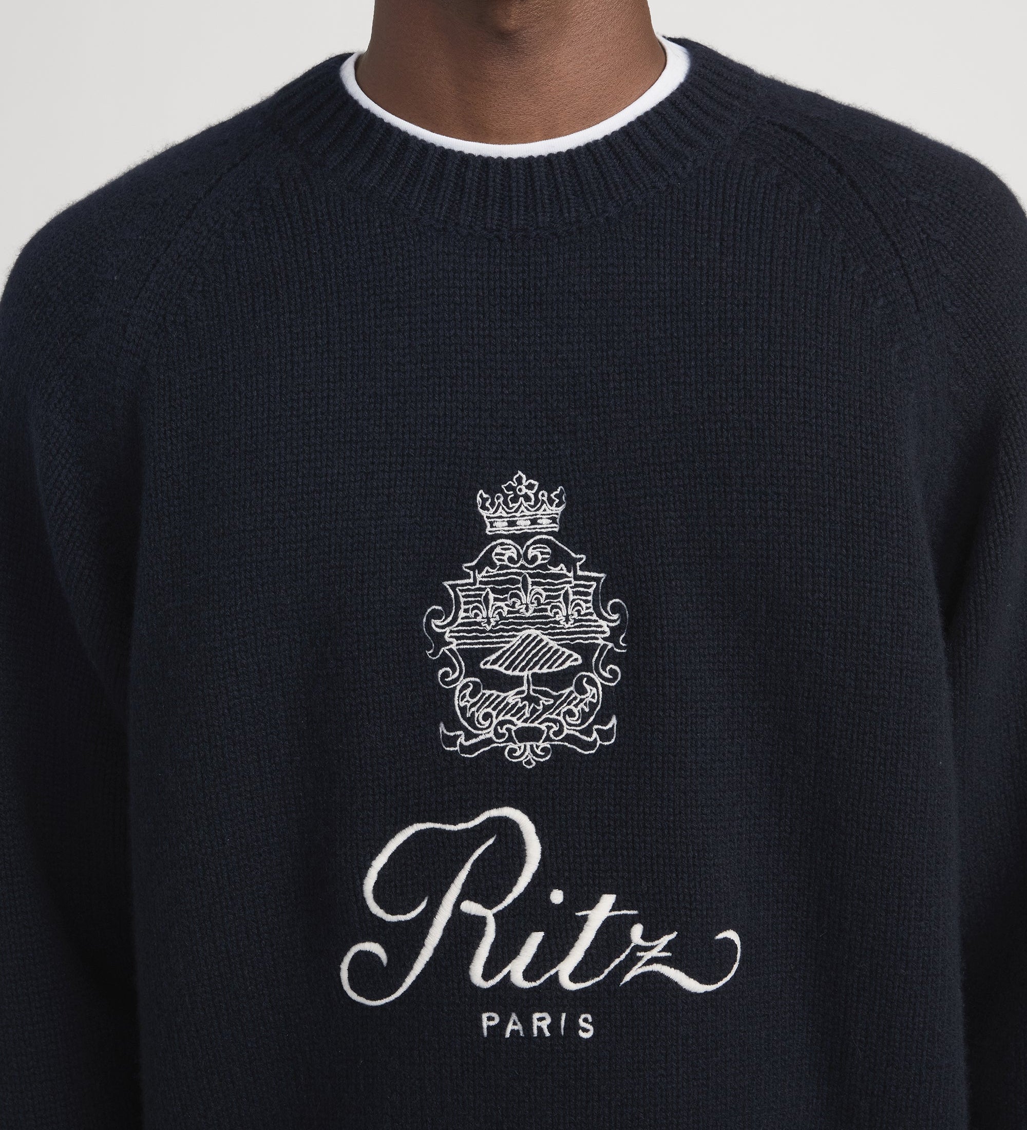 FRAME - Ritz Unisex Cashmere Sweater