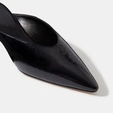 Le Monde Beryl - Victoria Micro Wedge Mule / Black Naplack Leather