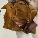 Métier - Main INDIANA JONES™ Vagabond Messenger Marrakech Suede – Collector’s Edition