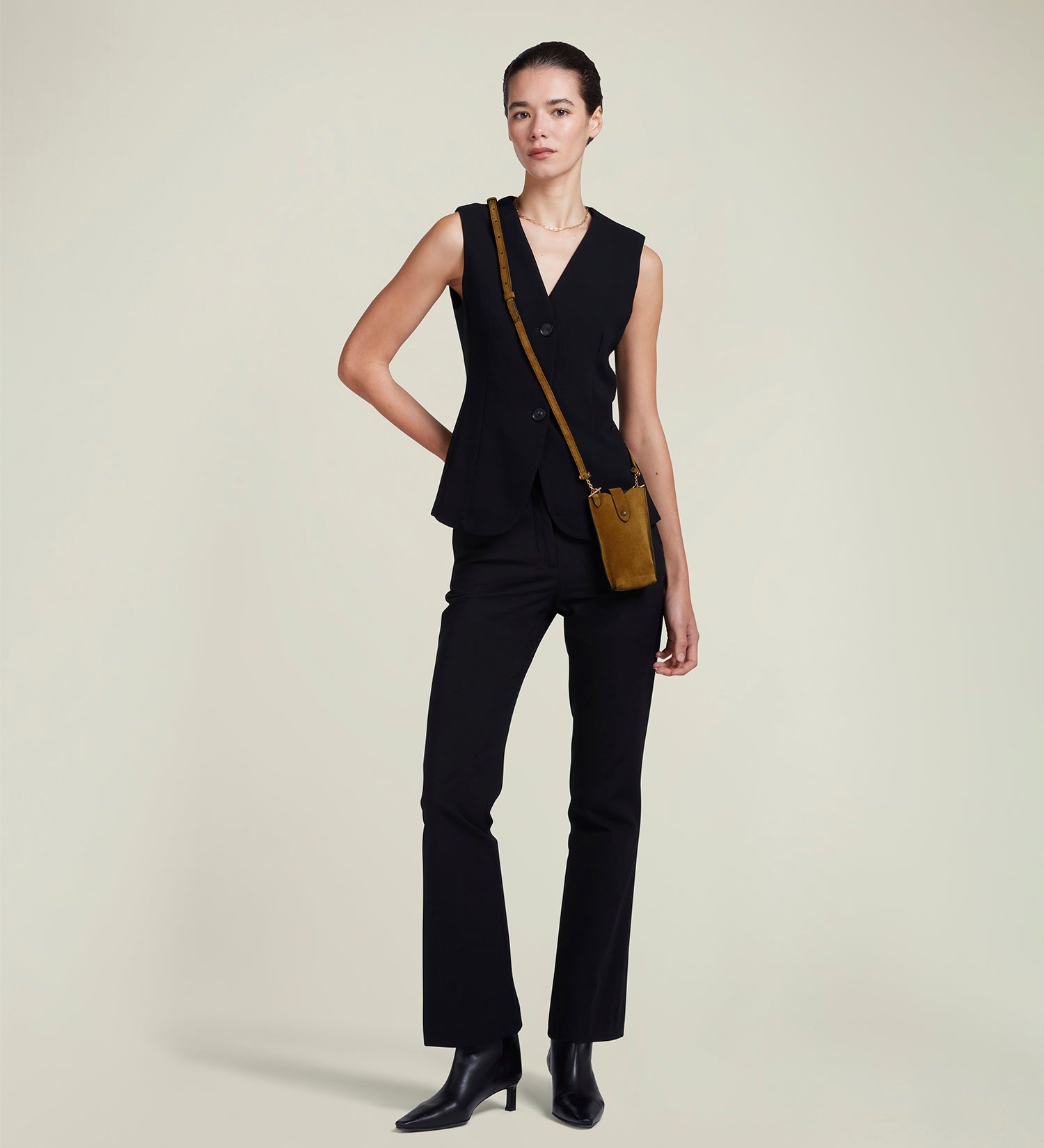 Metier - Minimalist Suede Marrakech