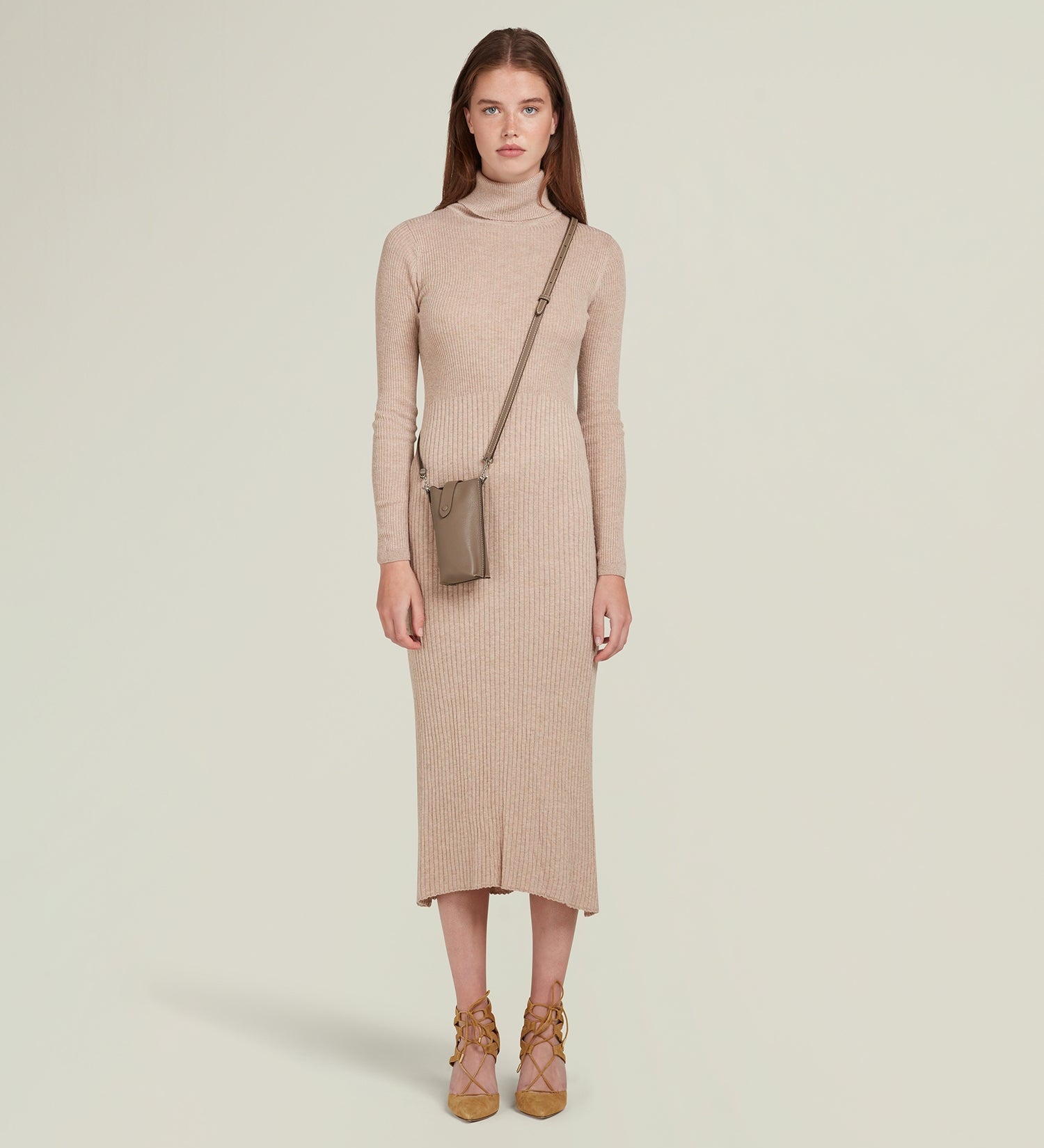 Metier - Minimalist Double Smooth Calfskin Taupe