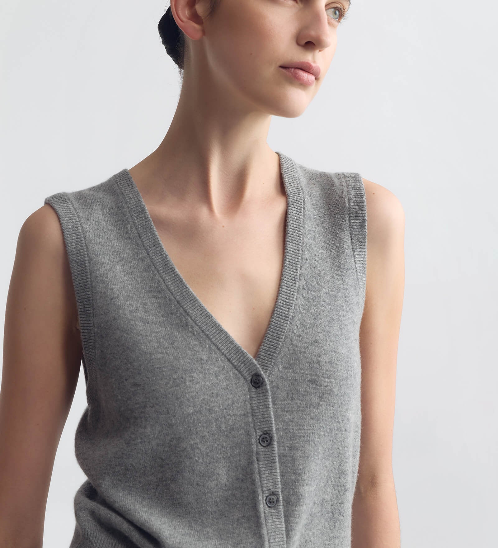 Nili Lotan - PORTER CASHMERE SWEATER VEST