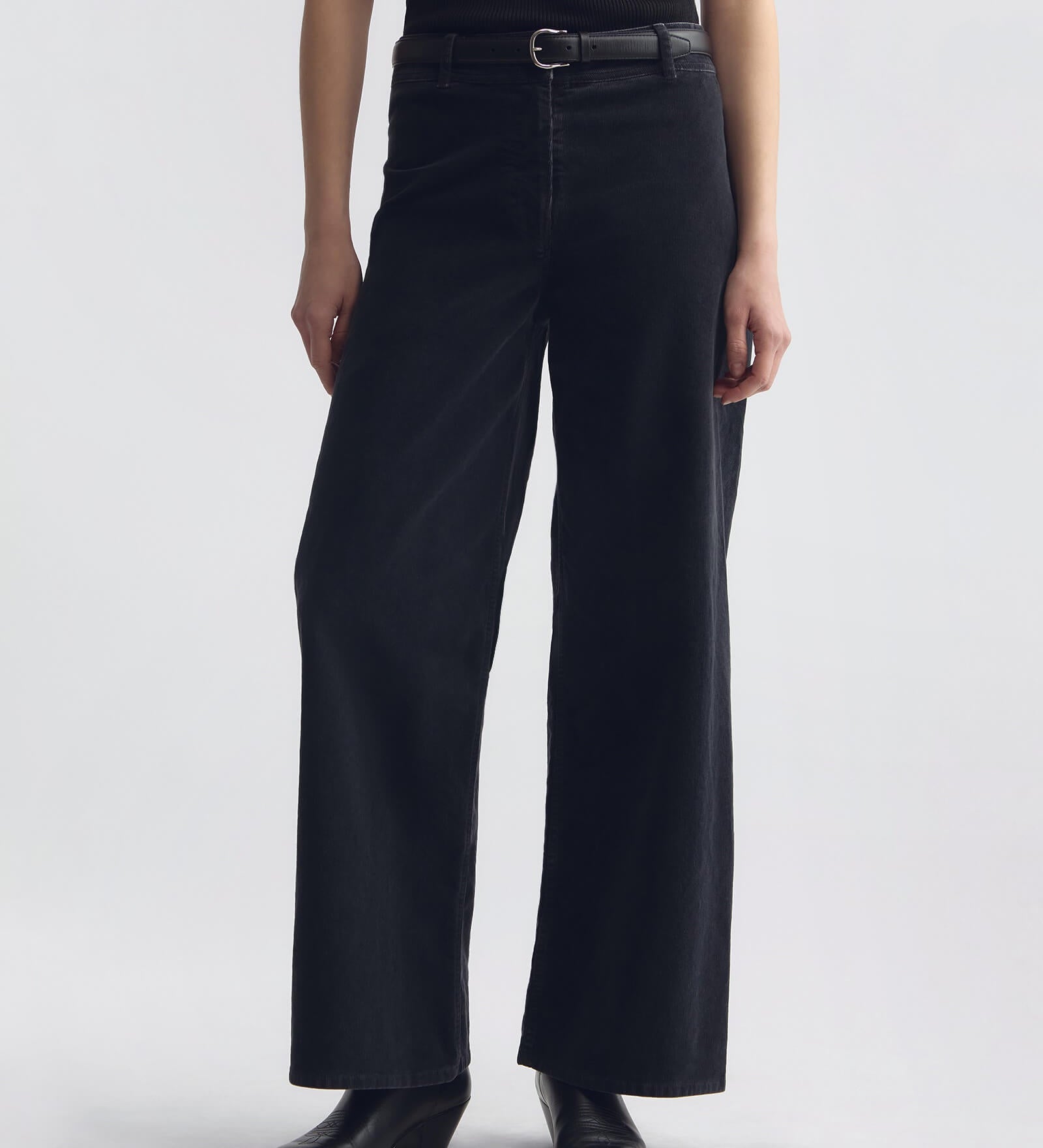 Nili Lotan - MEGAN CORDUROY PANT