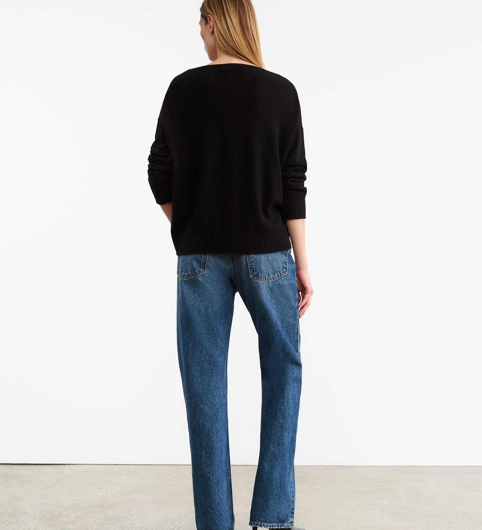 Nili Lotan - BOYFRIEND CASHMERE SWEATER