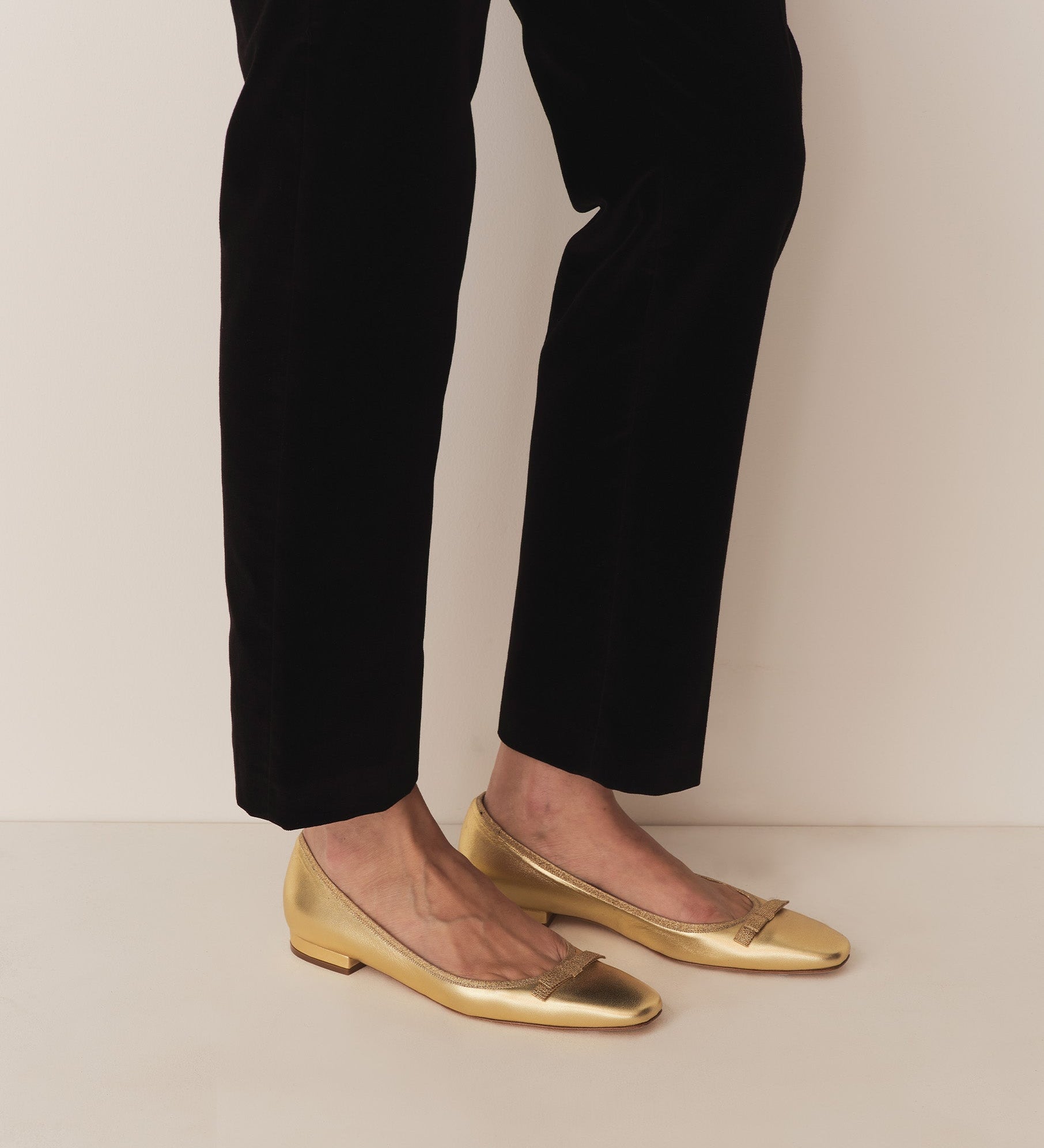 DÔEN - ODETTE BALLET FLAT -- GOLD METALLIC NAPPA