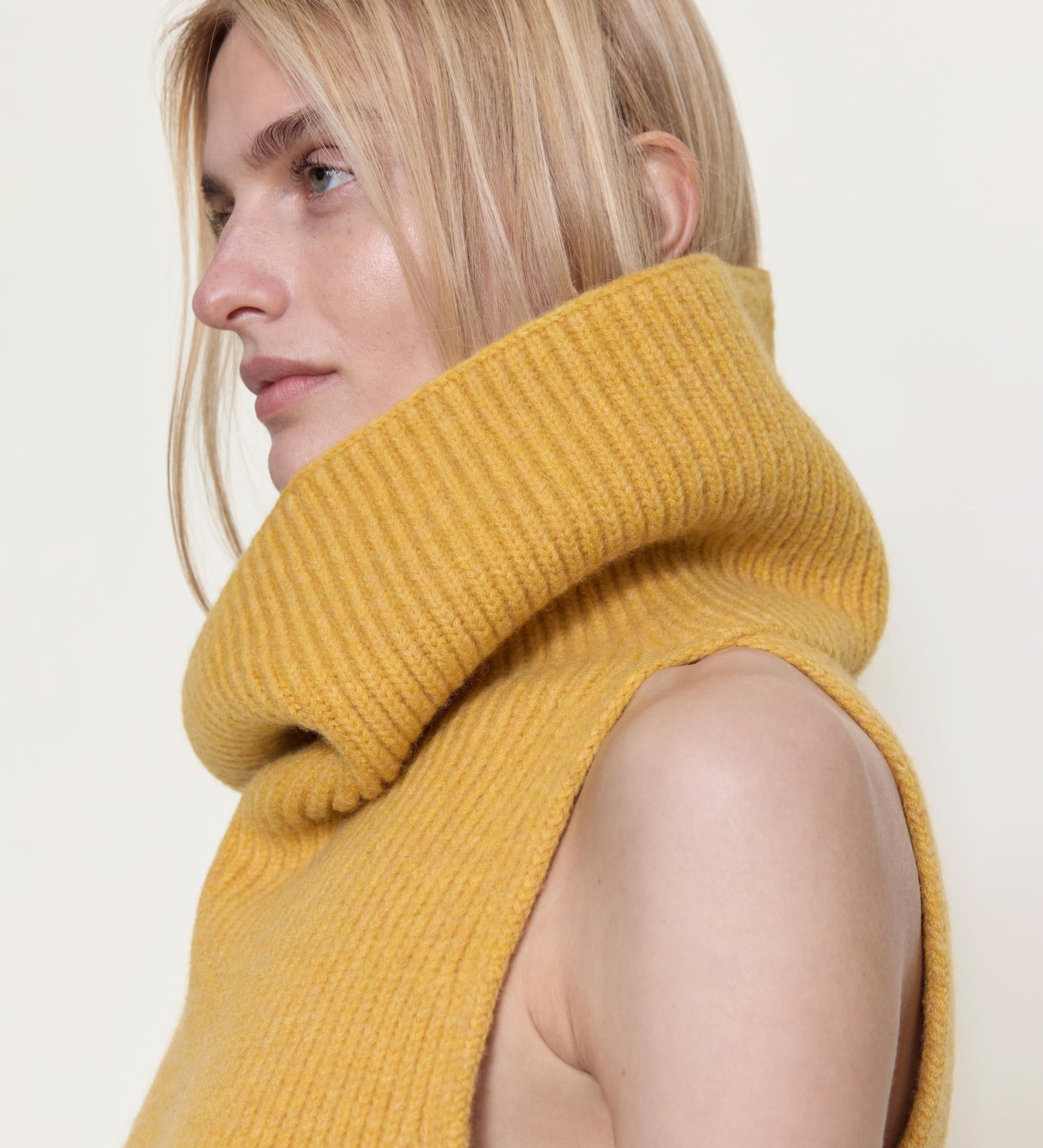 OSSOU - Isla Top in Sungold