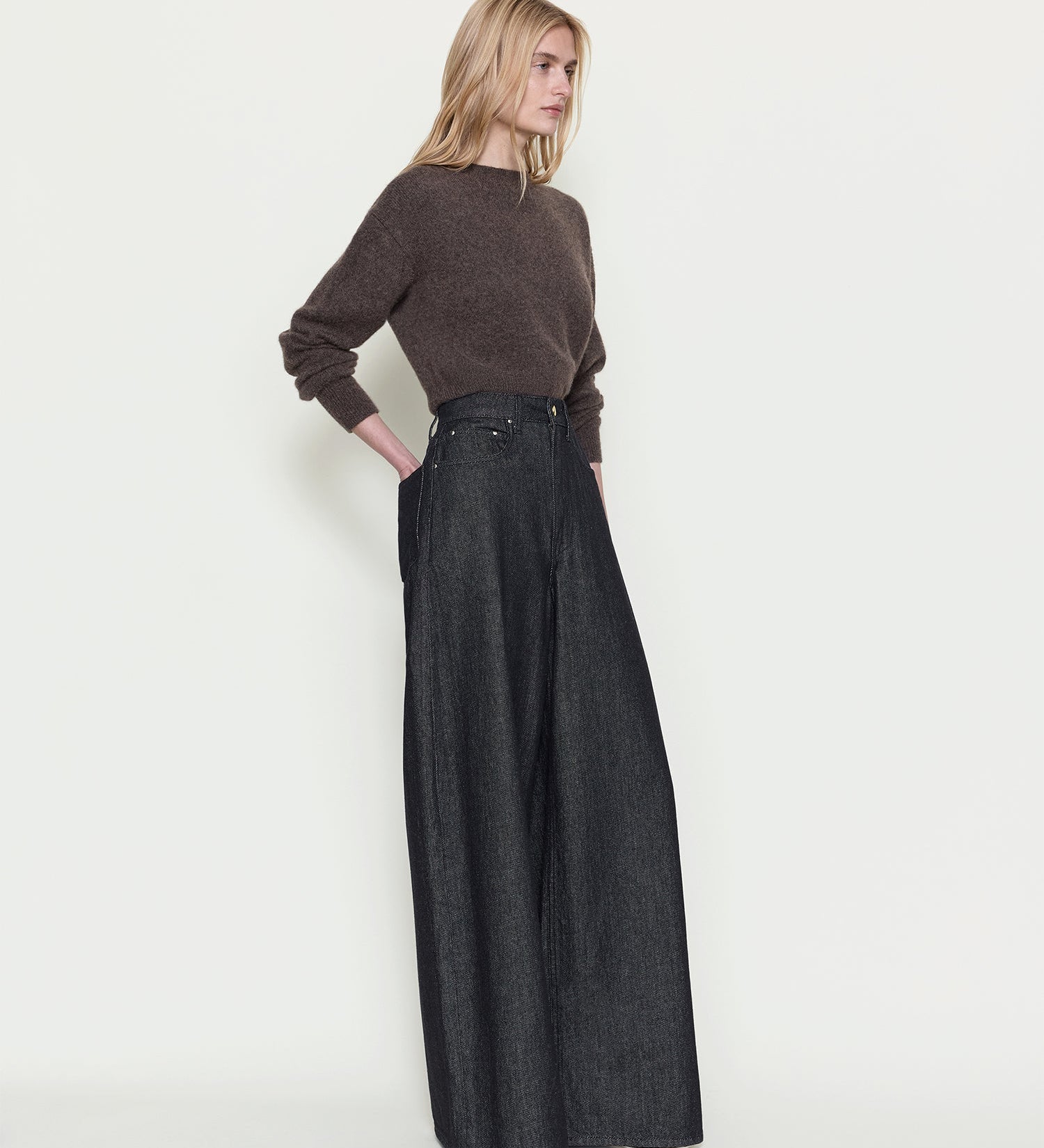 OSSOU - Slick Pants in Ash Wash