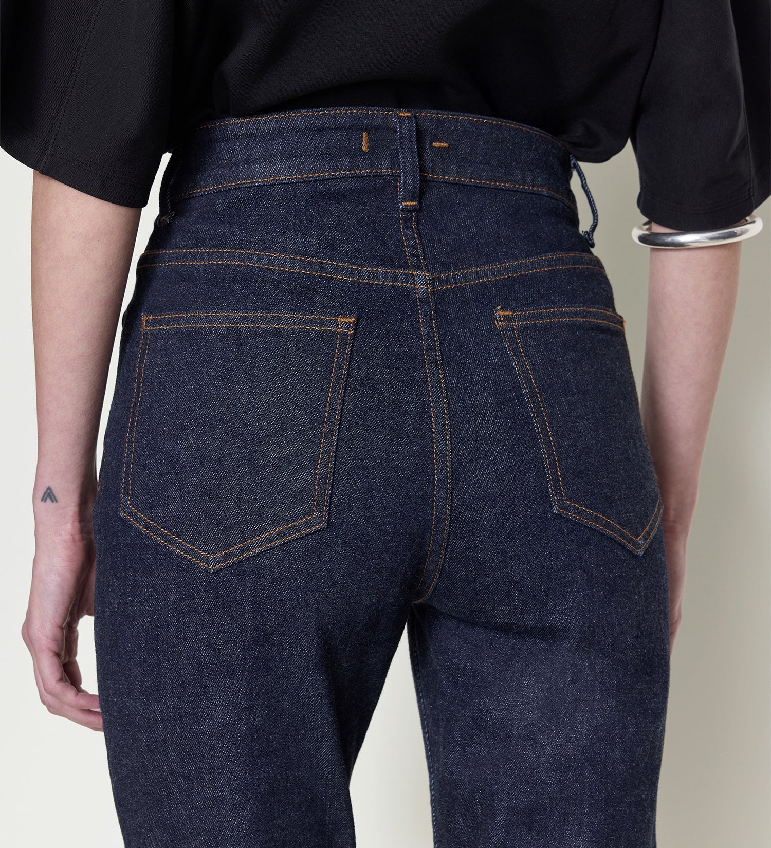 OSSOU - Russet Stretch Jean in Sable Wash
