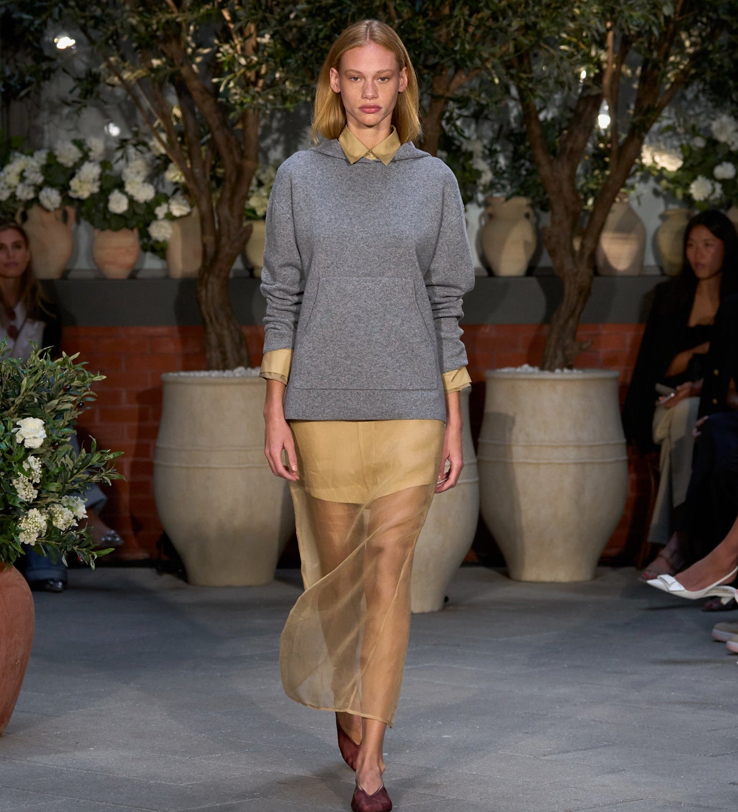 TWP - Hoodie in Cashmere