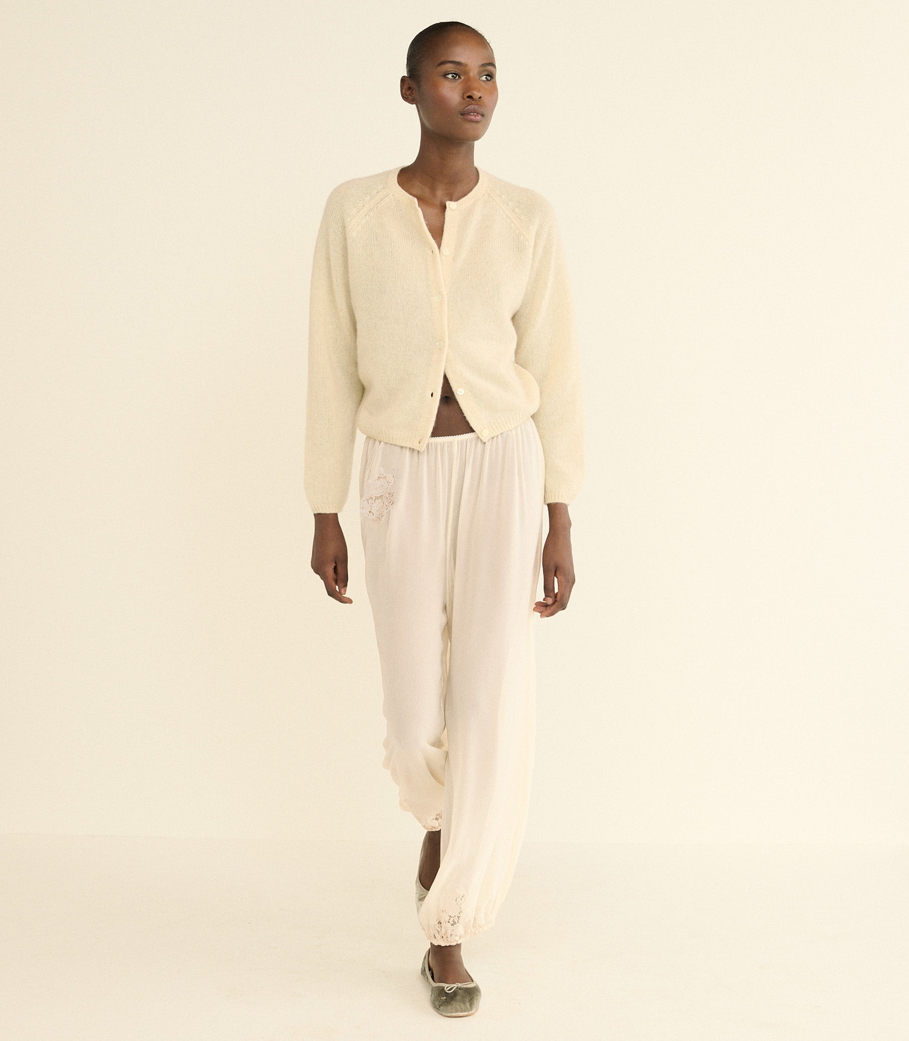 DOEN - PEROLINE CASHMERE CARDIGAN - - DOGWOOD